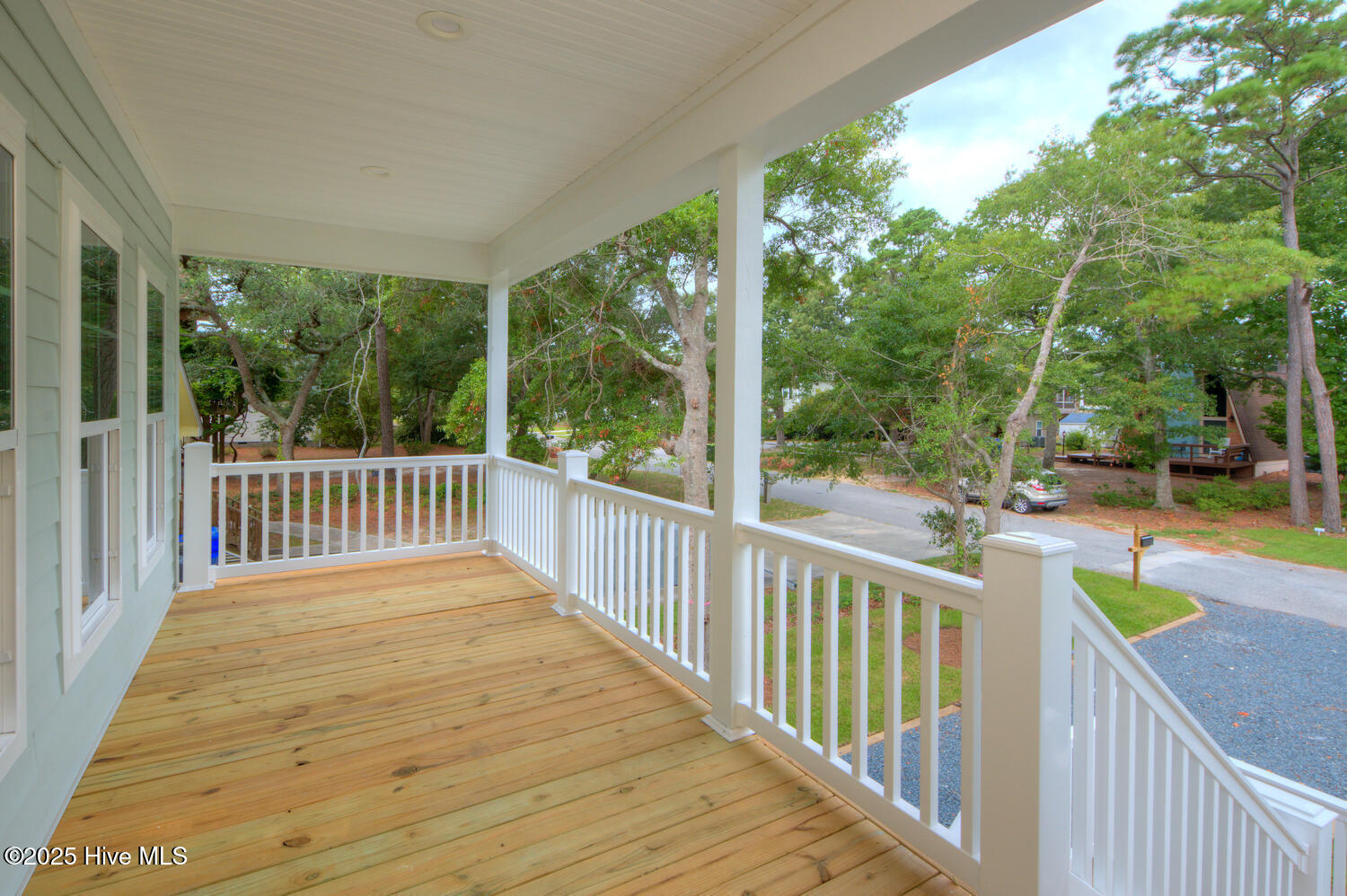 100502884 | Photo 50