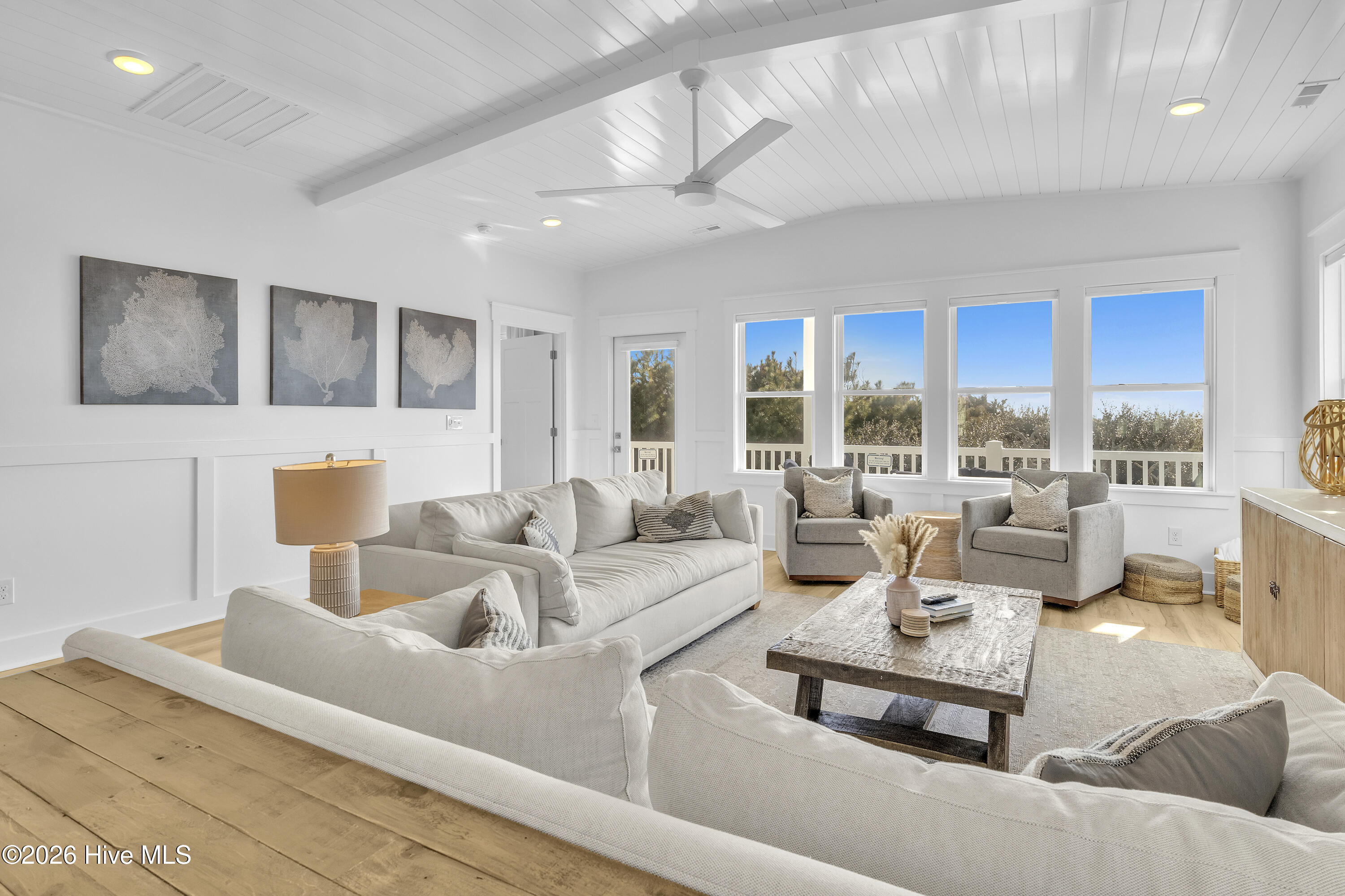 100549565 | Photo 15