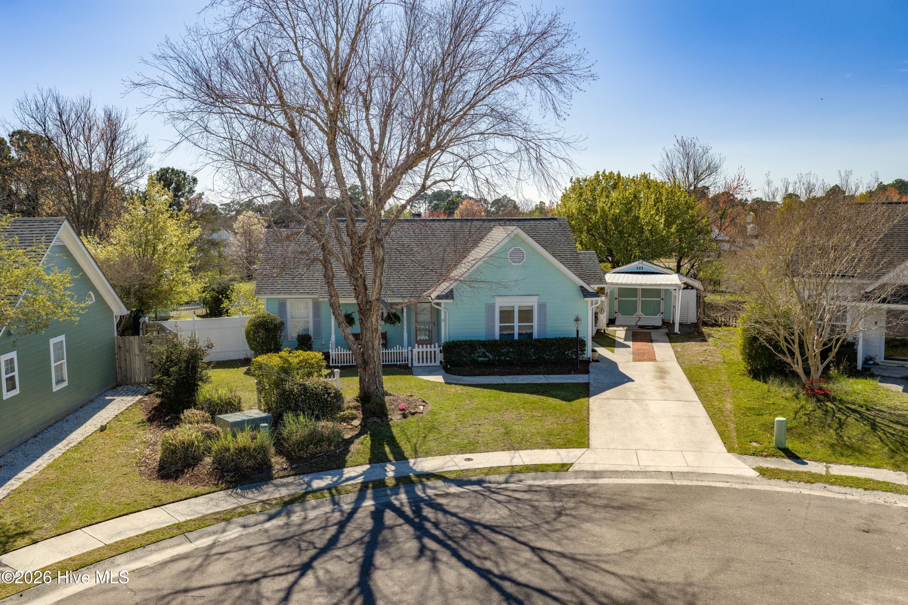 100562291 | Photo 29