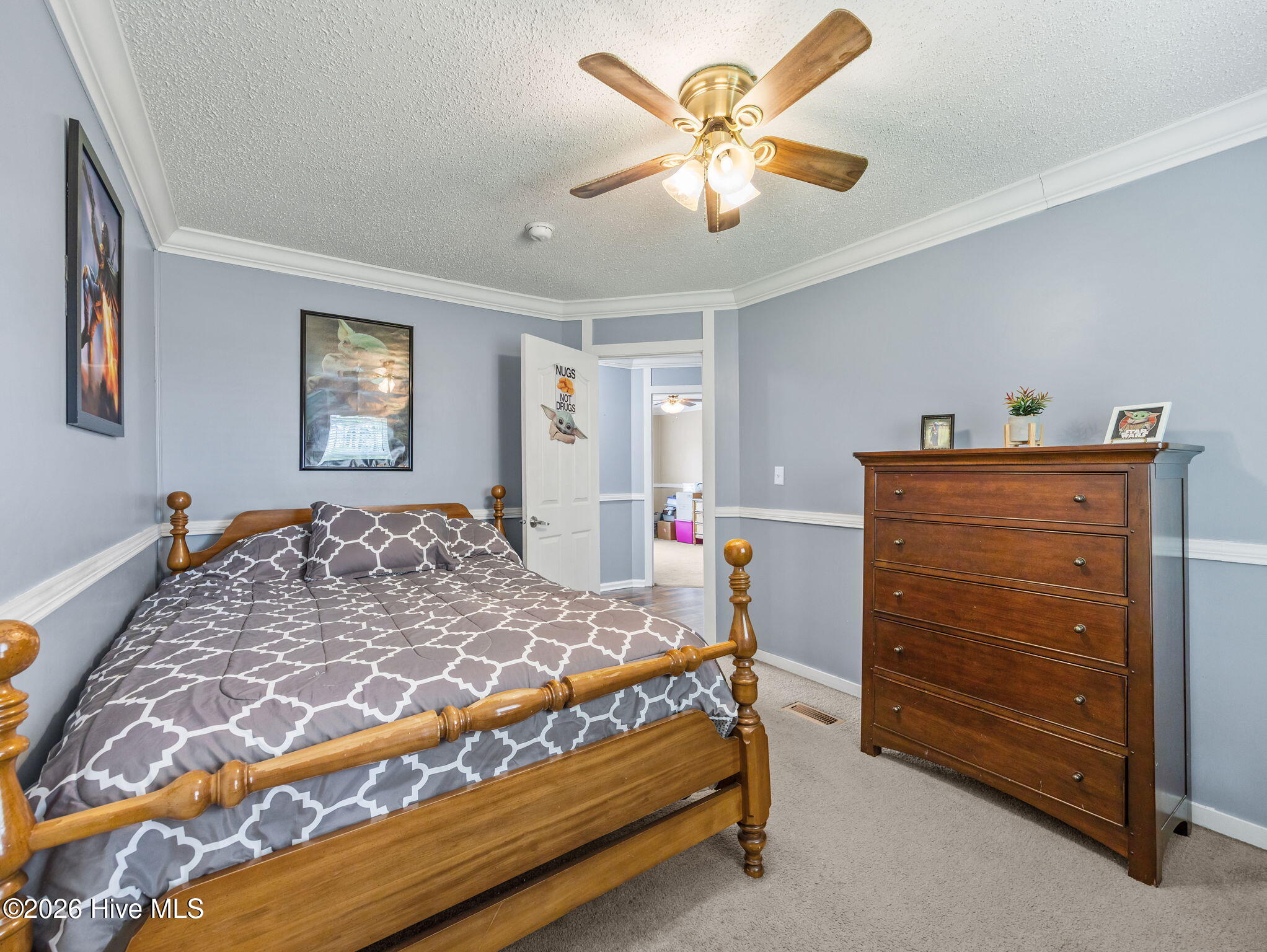 100566211 | Photo 21