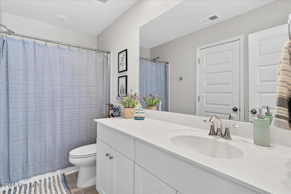 100542470 | Photo 28