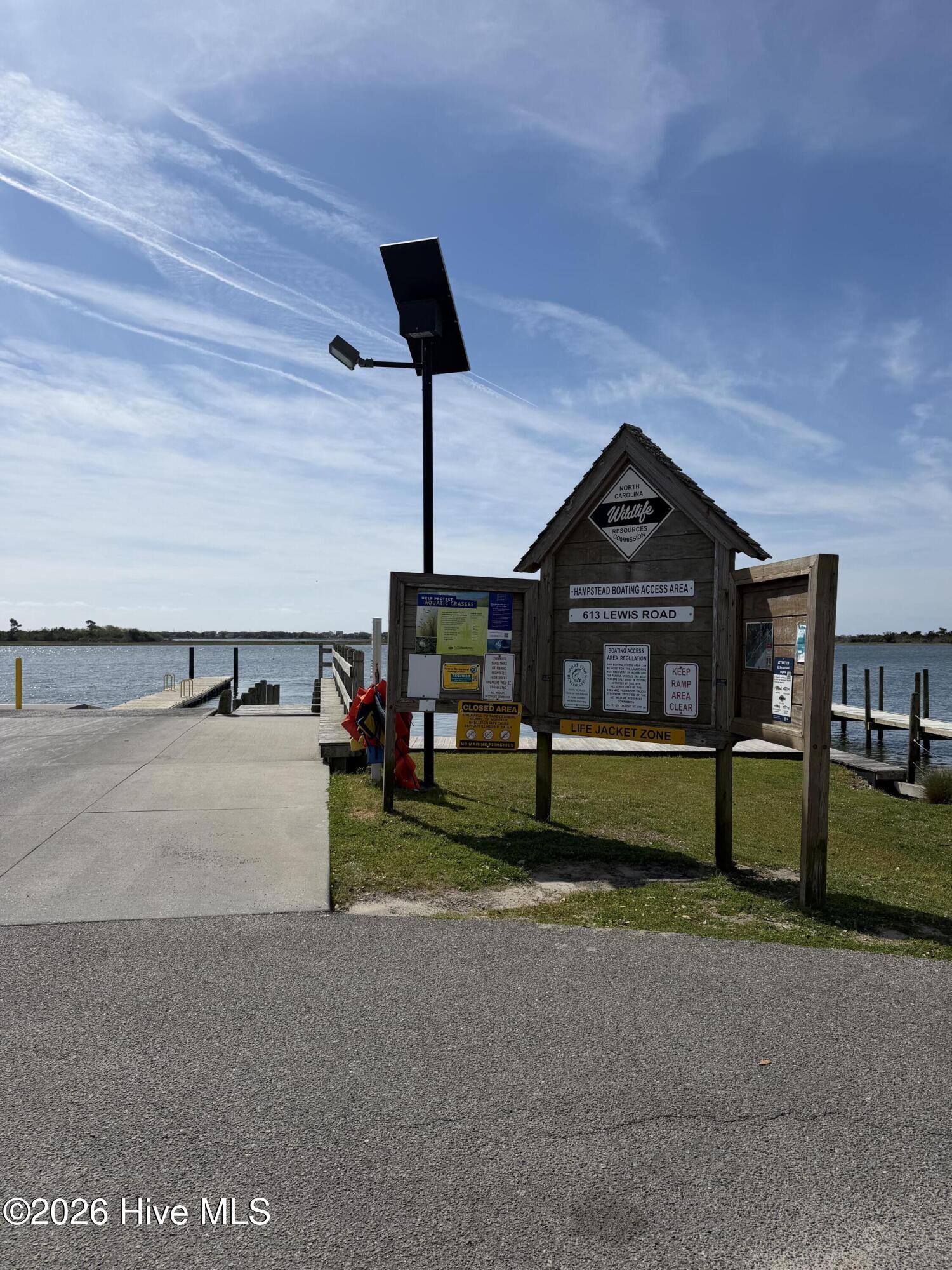 100566043 | Photo 22