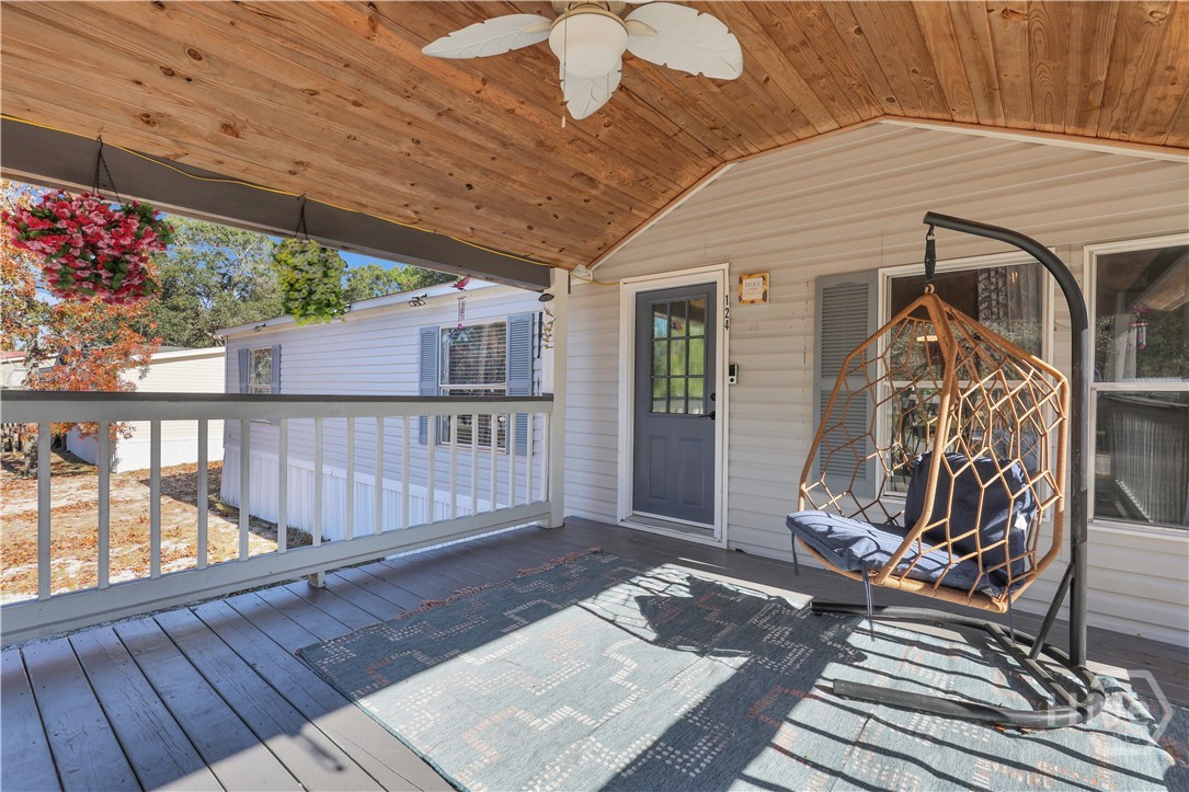 Homes for sale in Bloomingdale, GA | 124 Baldpate Rd, Bloomingdale, GA 31302 | MLS# SA343667