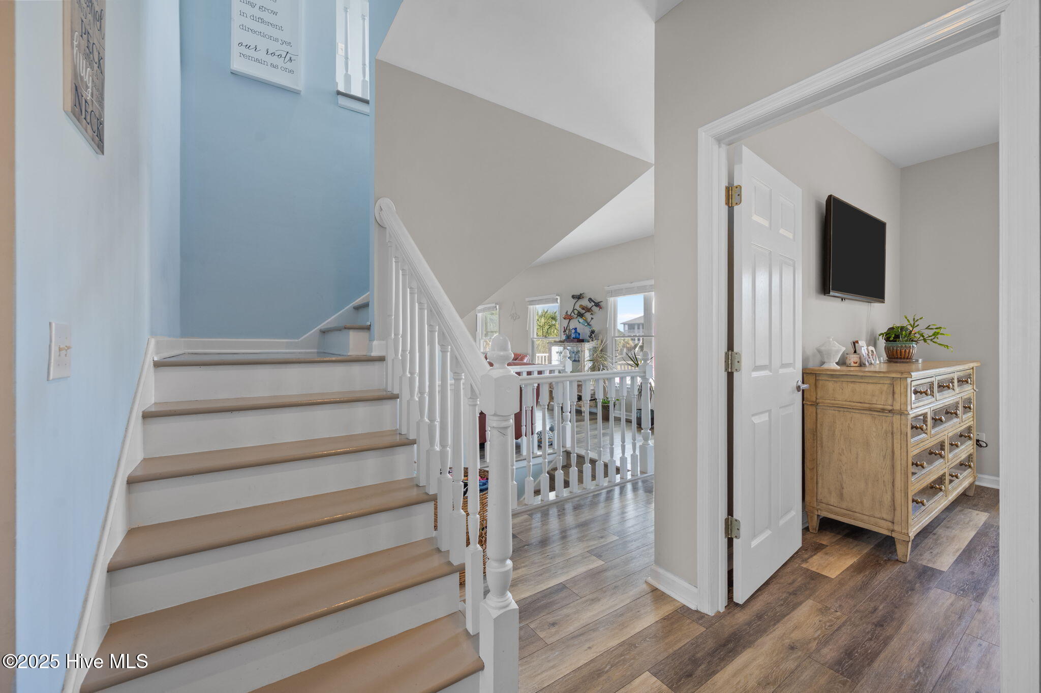 100539453 | Photo 29