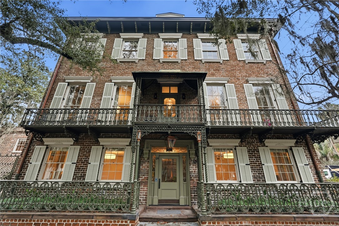 656 Timm Valley, Atlanta, GA, 30305