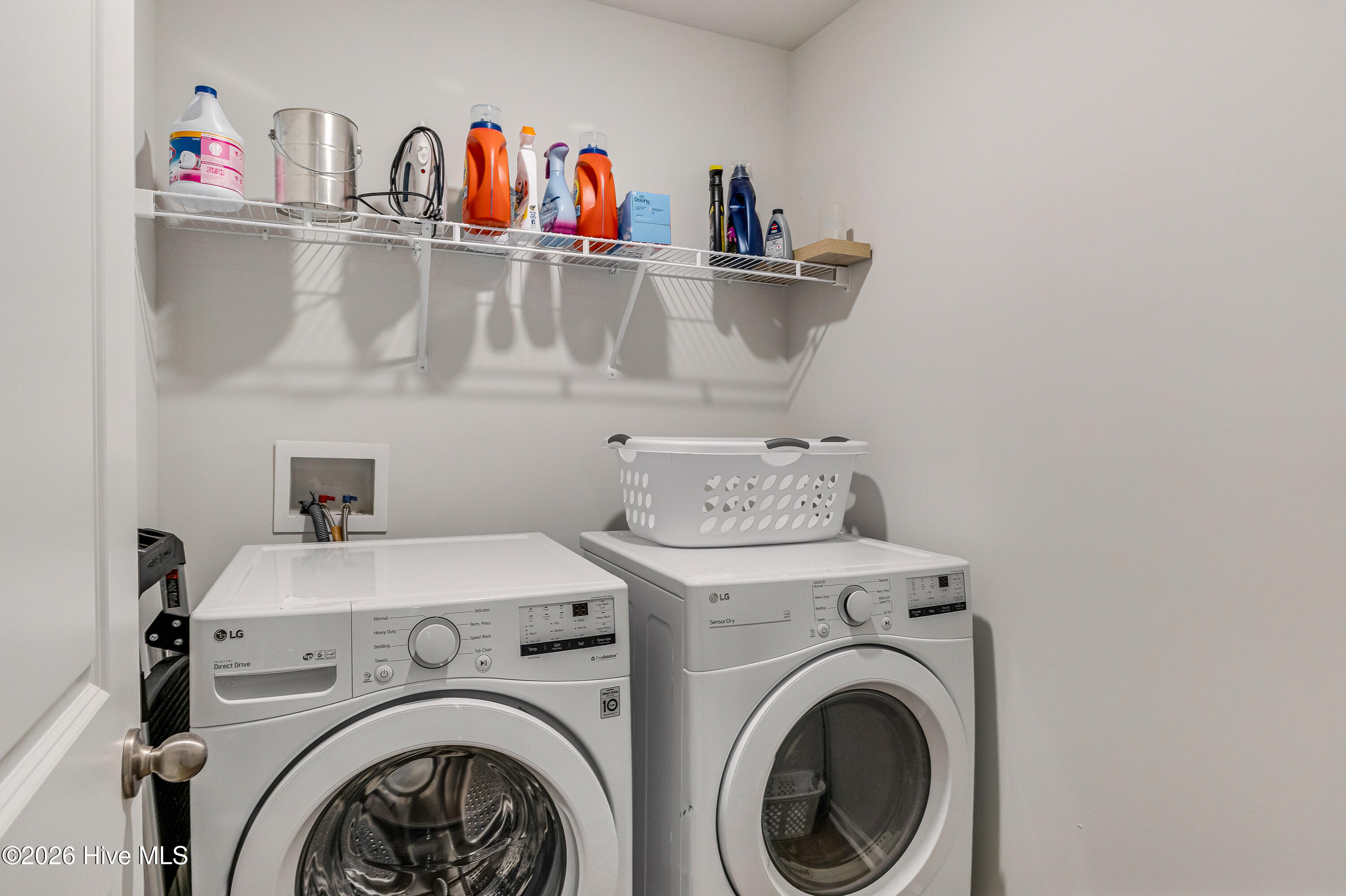 100560906 | Photo 17