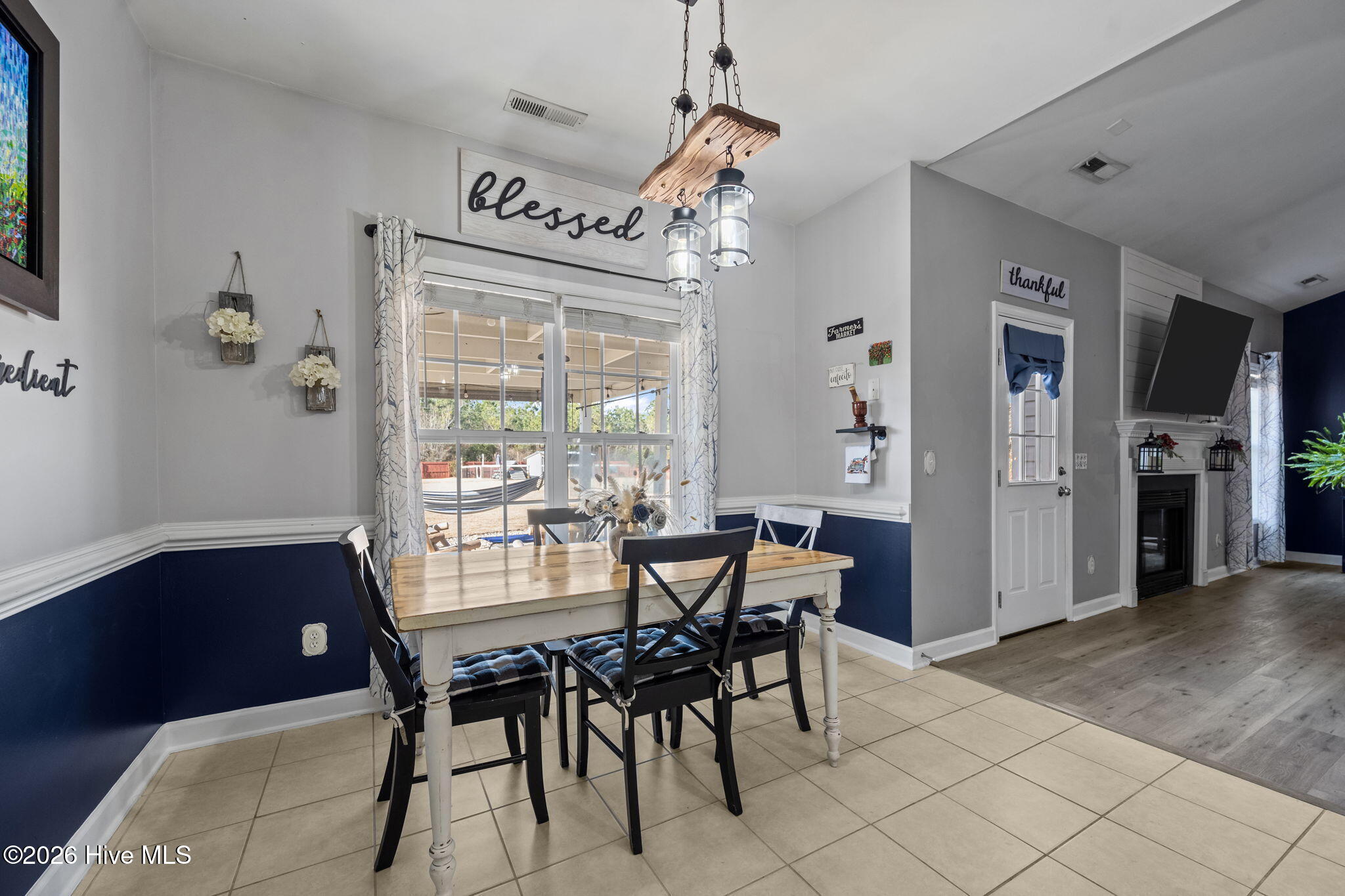 100547536 | Photo 10