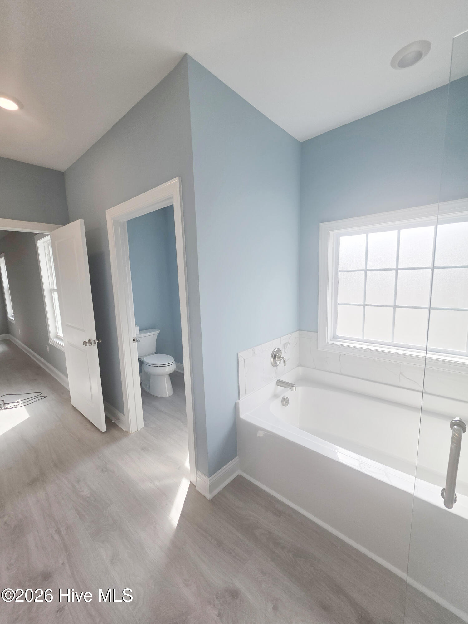 100530509 | Photo 15