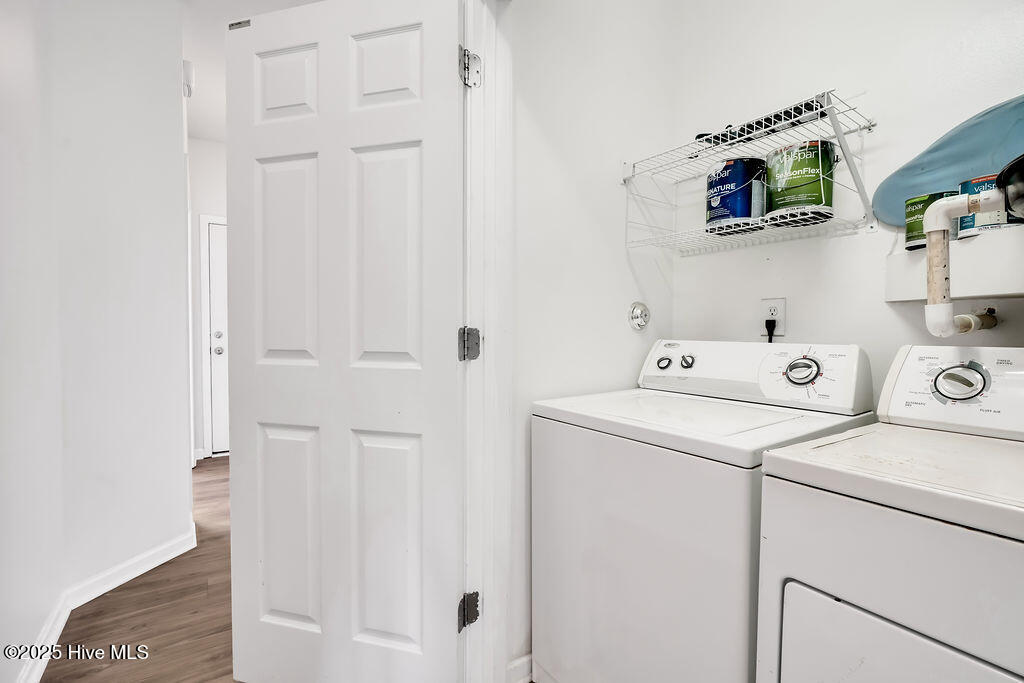 100534867 | Photo 26