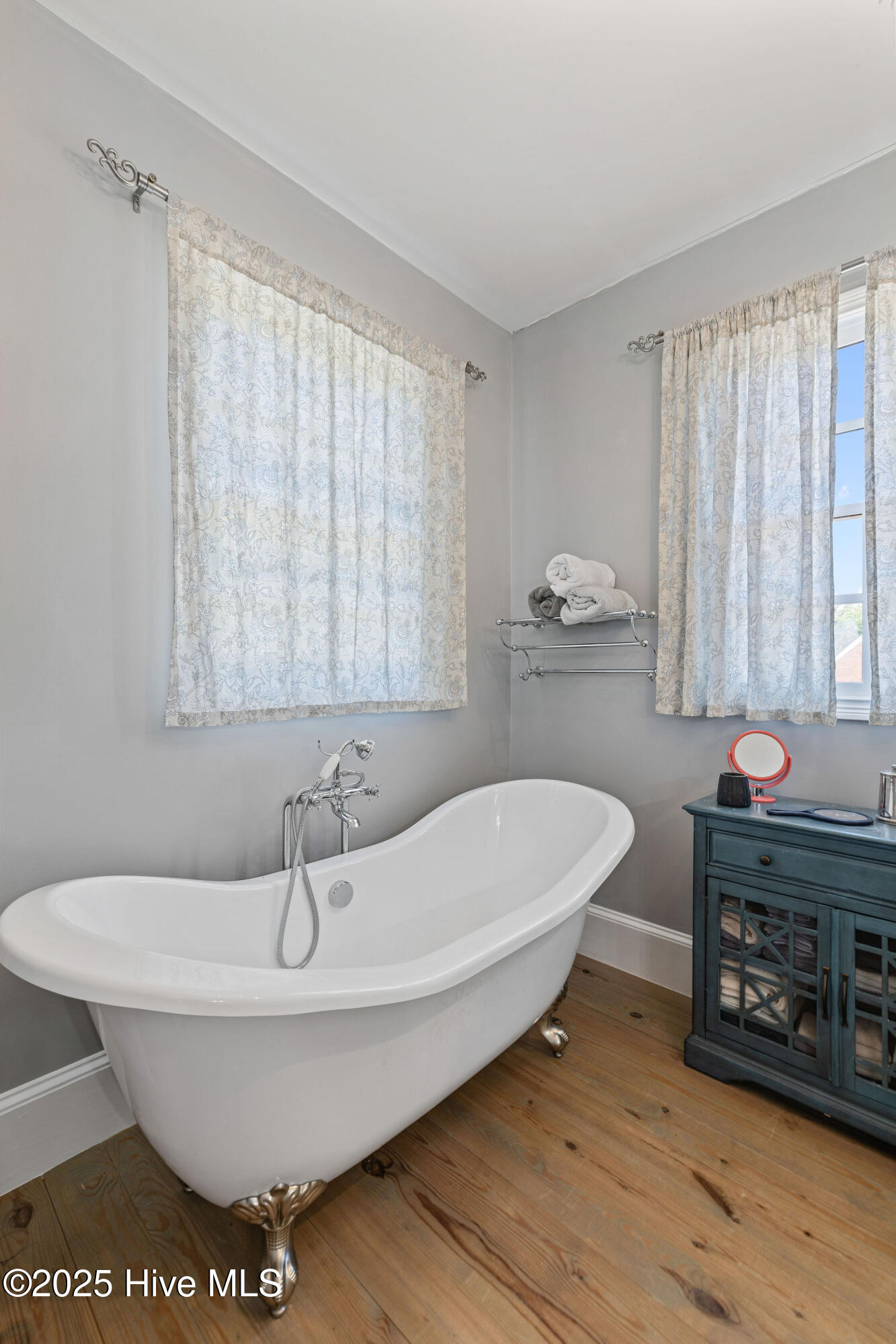 Clawfoot Tub
