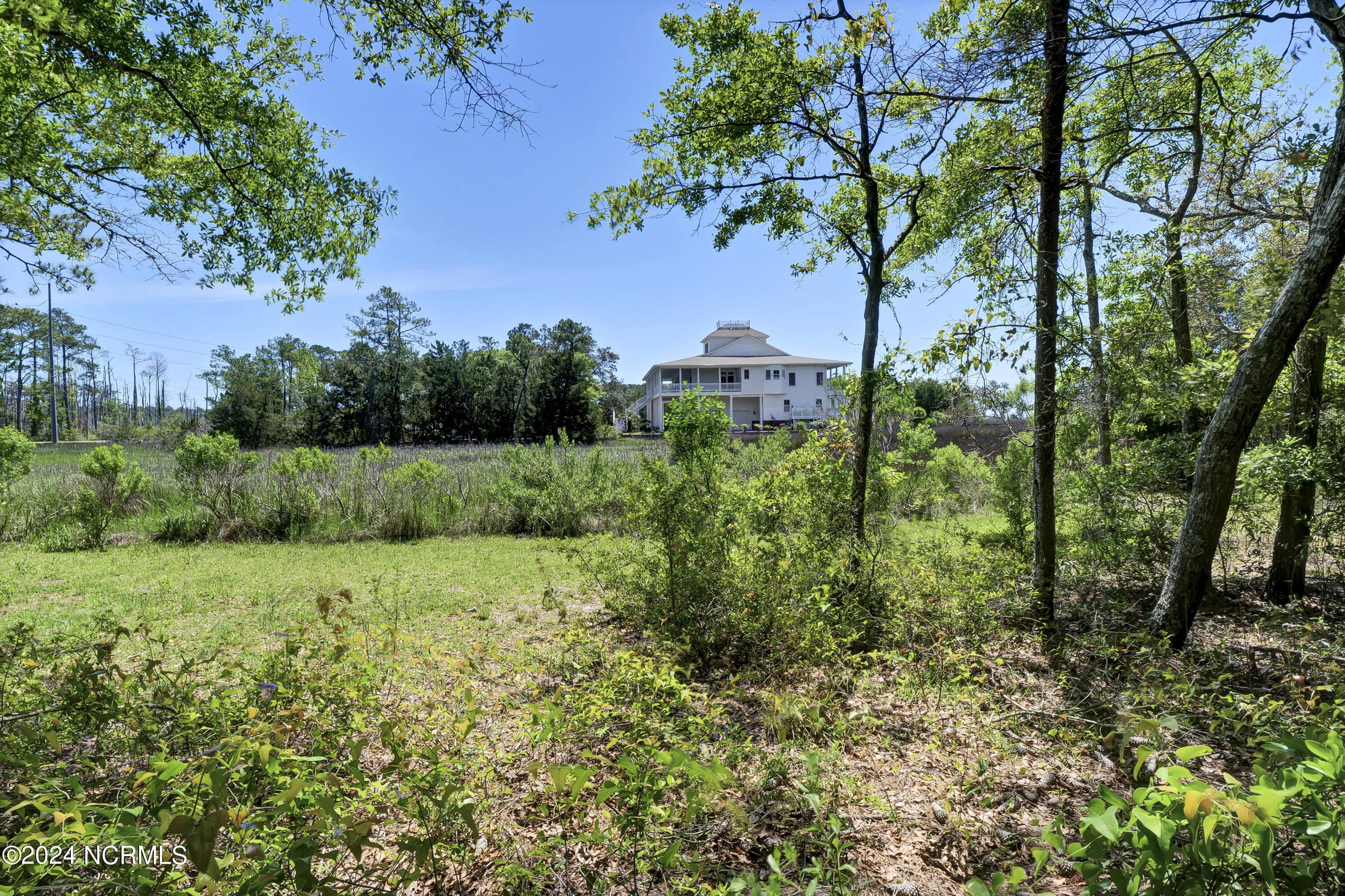 100545890 | Photo 19