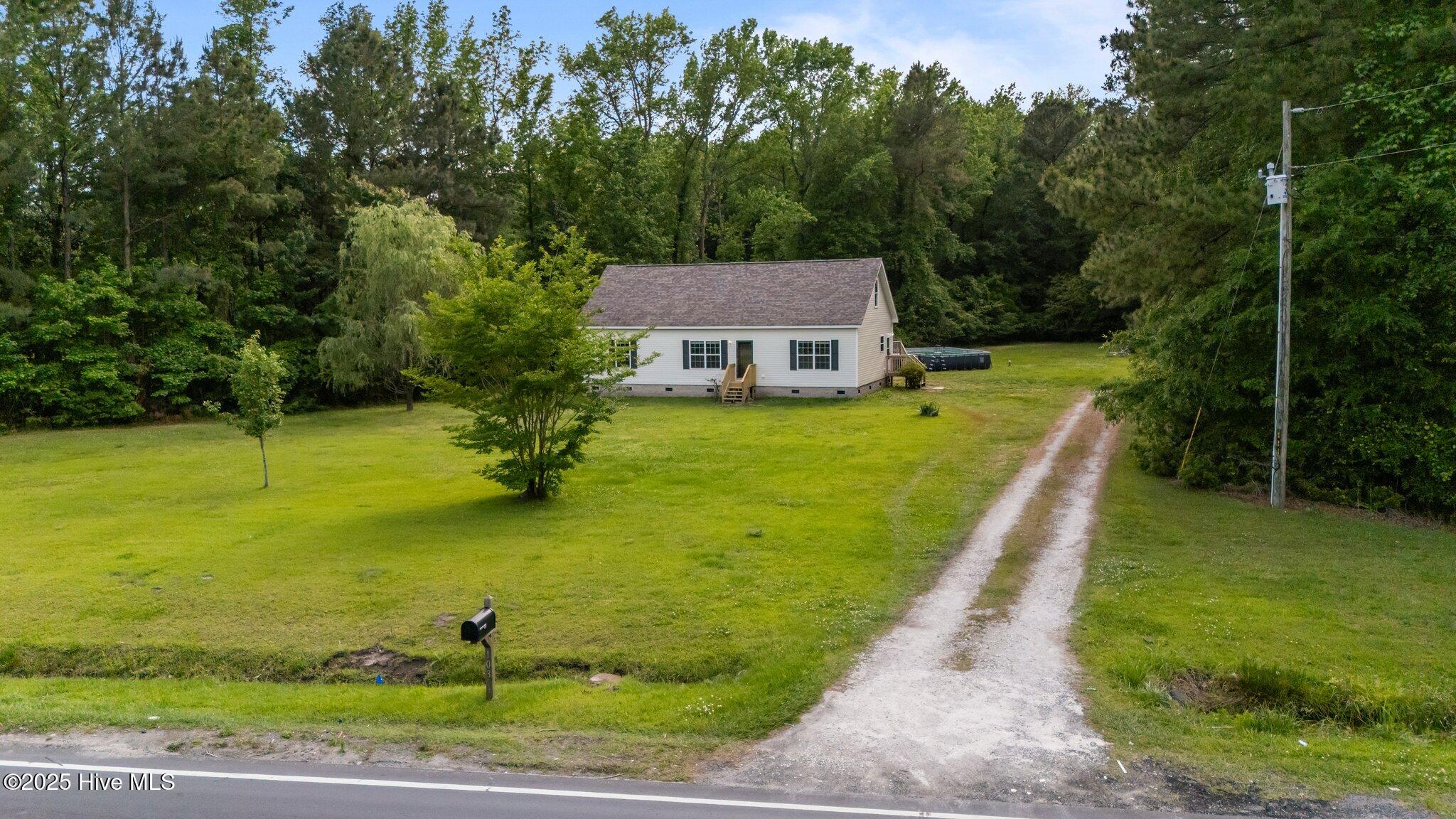 100550803 | Photo 49