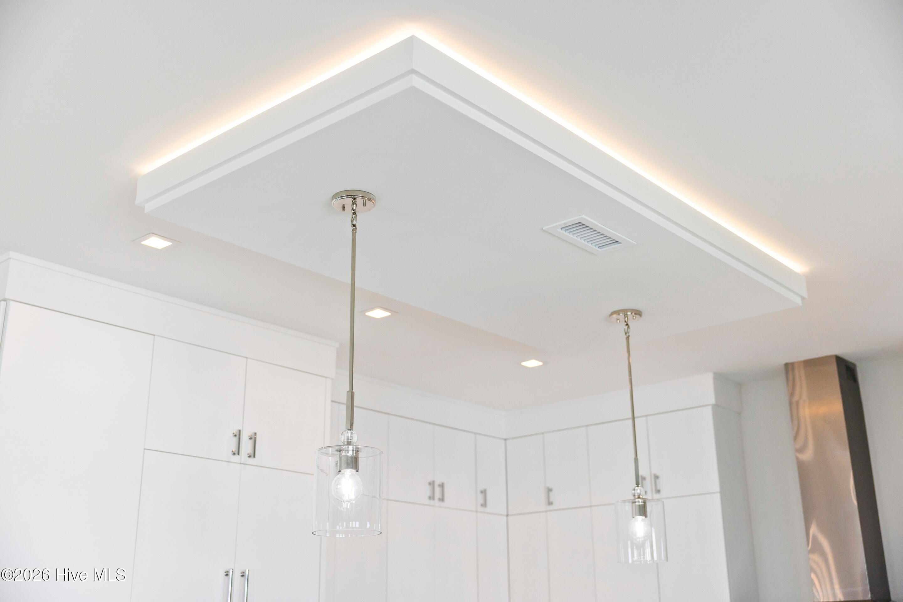 100545146 | Photo 58