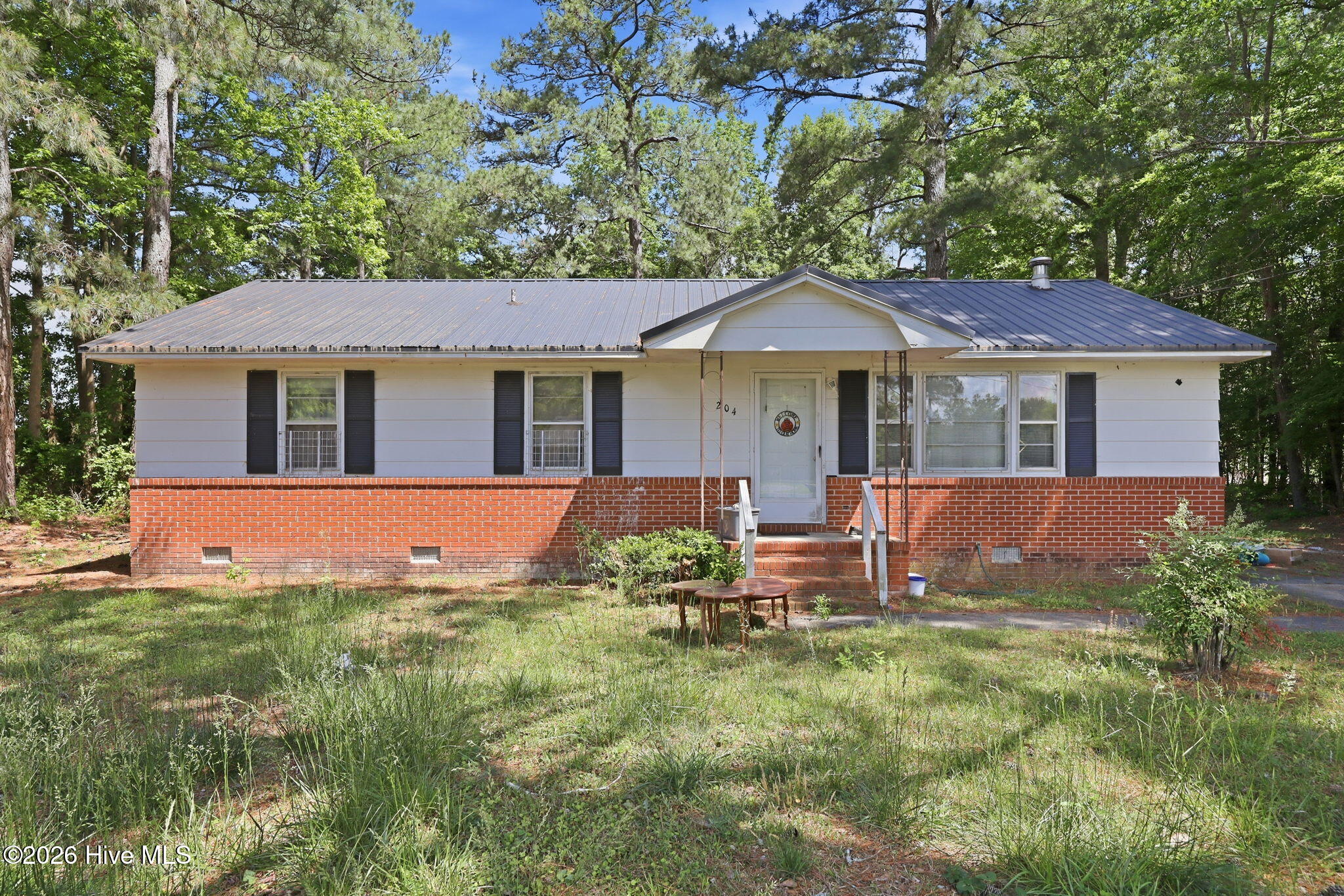 Homes for sale in Colerain, NC | 204 W John Thompson Rd, Colerain, NC 27924 | MLS# 100573837