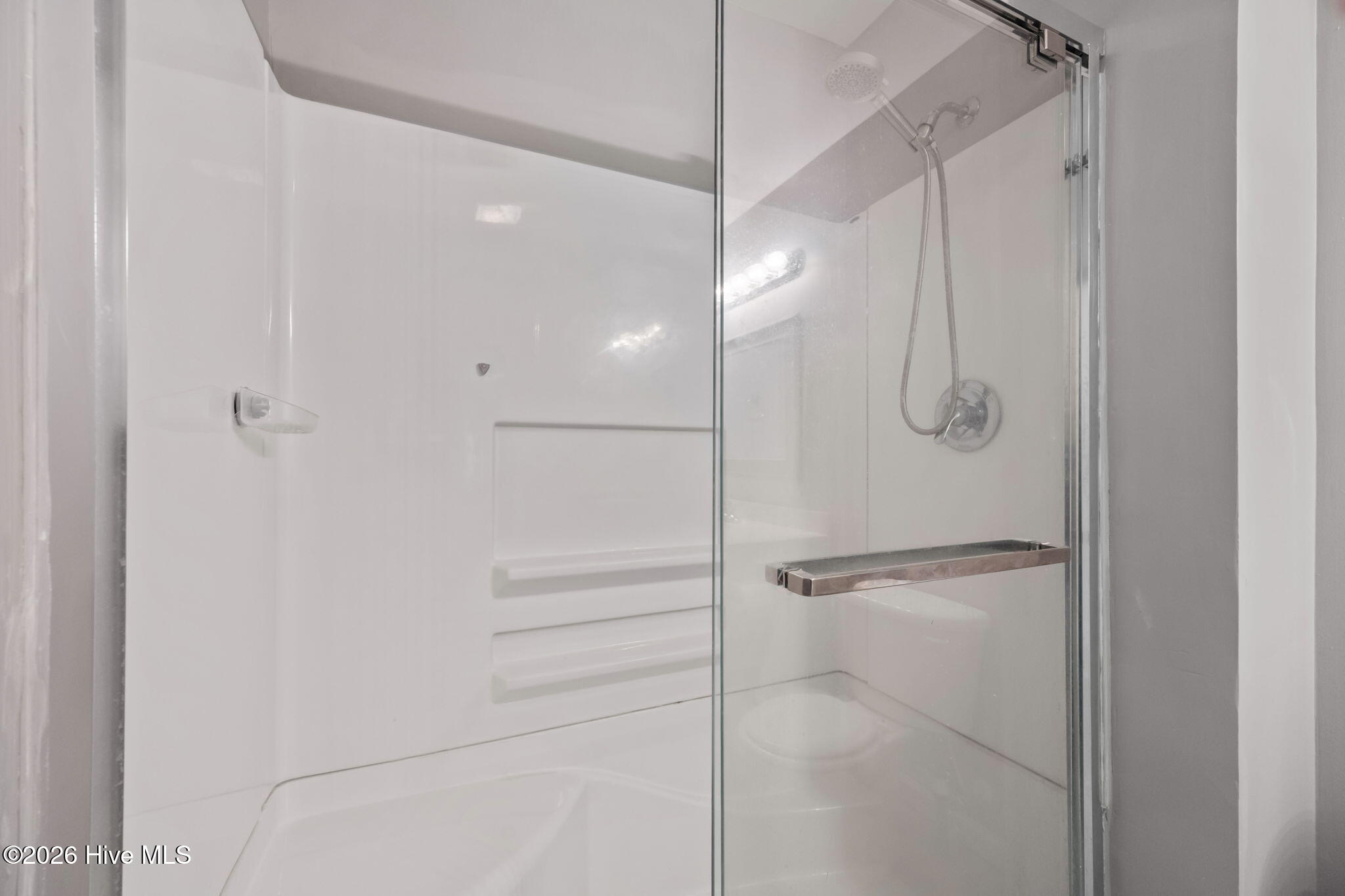 100547429 | Photo 29