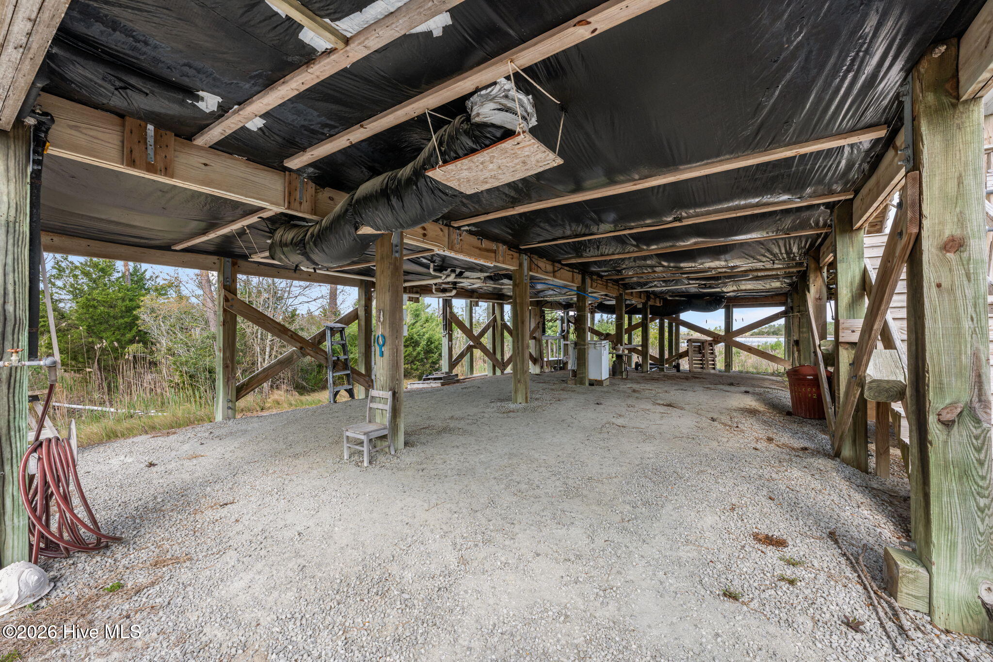 7569 Florence Road,Merritt
