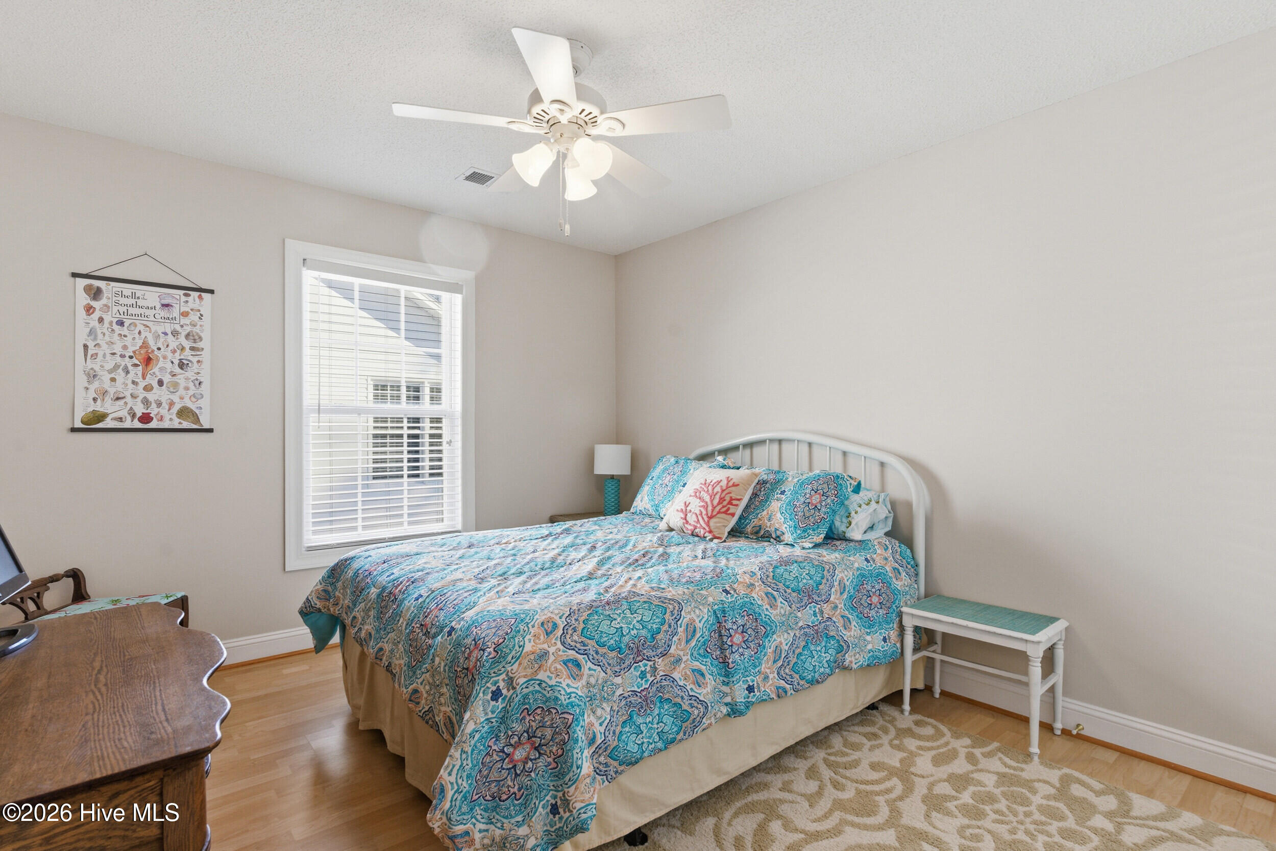 100549898 | Photo 17