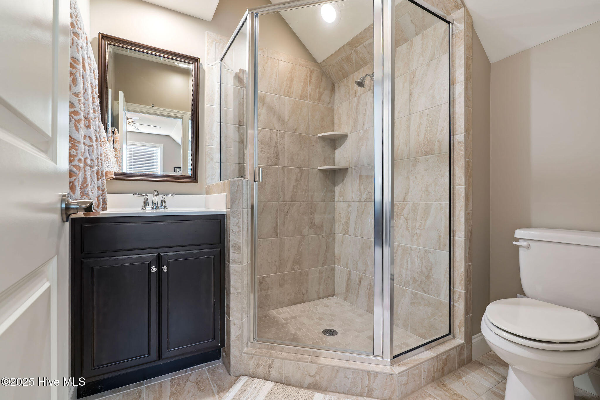 100542604 | Photo 47