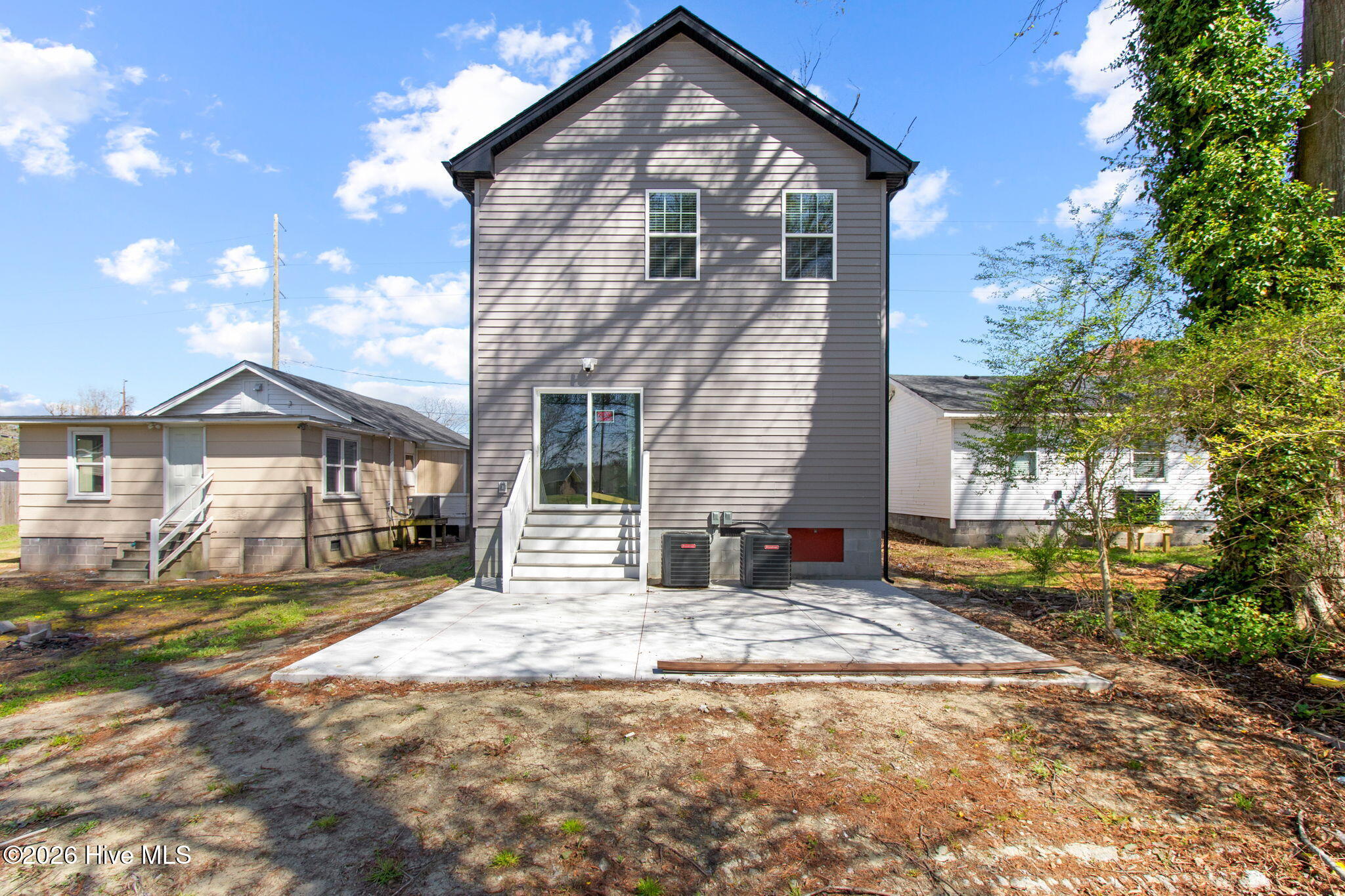 305 W Cypress Street, Elizabeth City, NC, 27909