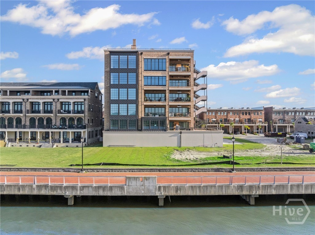 The Mayors Condominiums