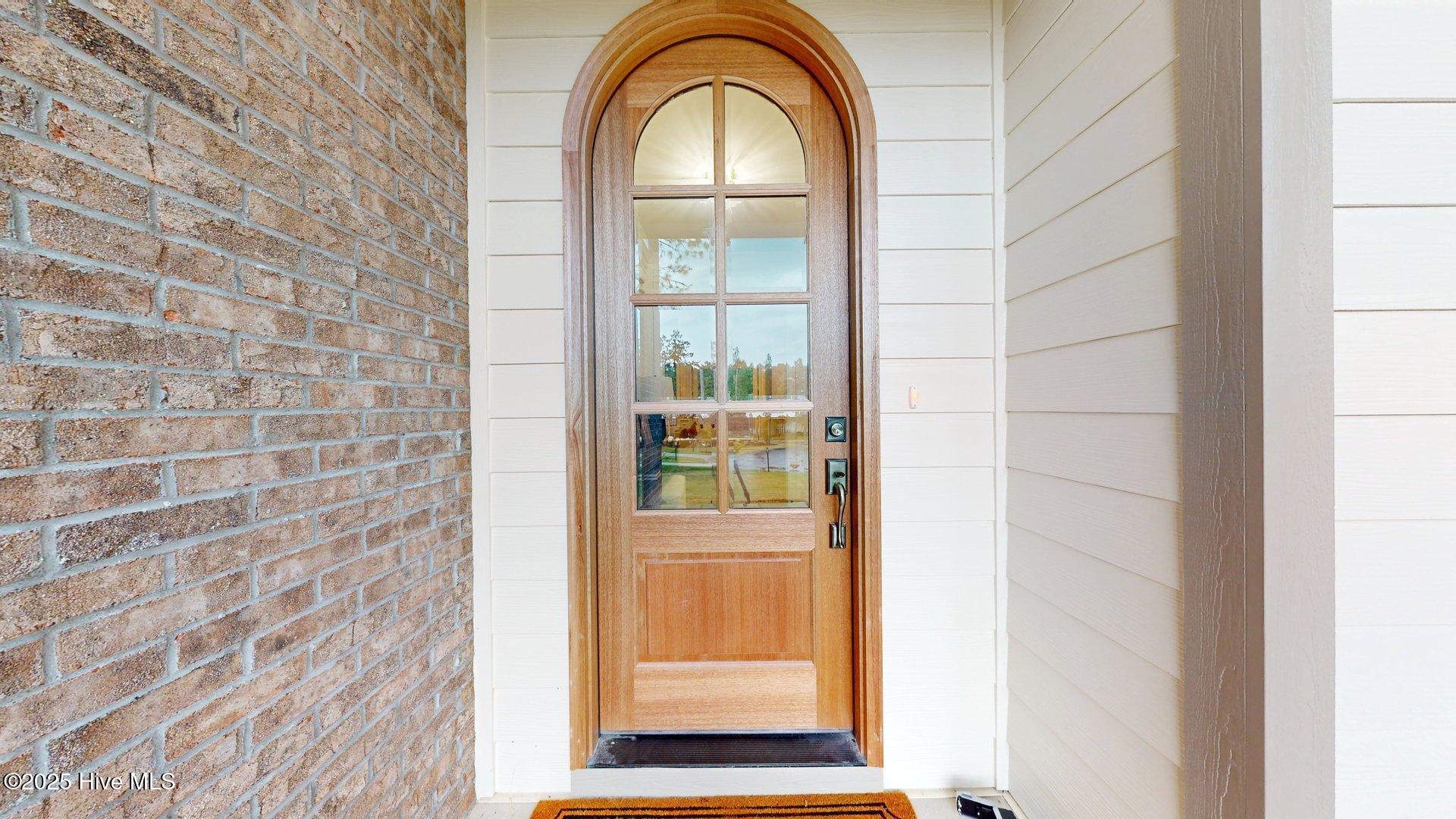 320-Sloan-Lane-08042025_165713