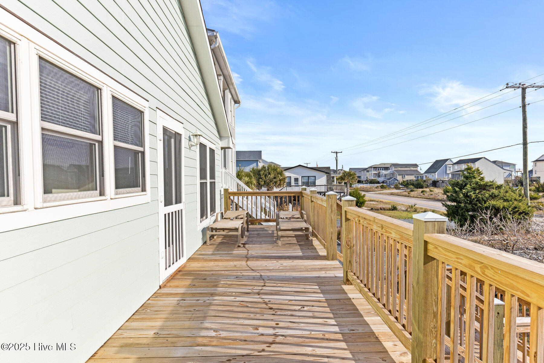 1227 Carolina Boulevard, Topsail Beach, NC 28445 – photo 24: 024_1227_carolina_blvd-24_882