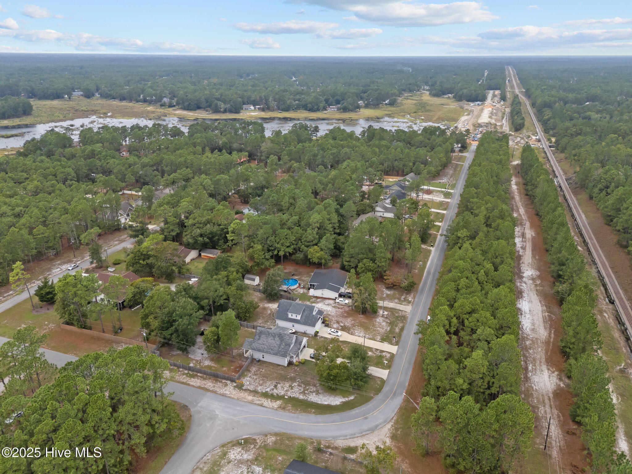 100537079 | Photo 47