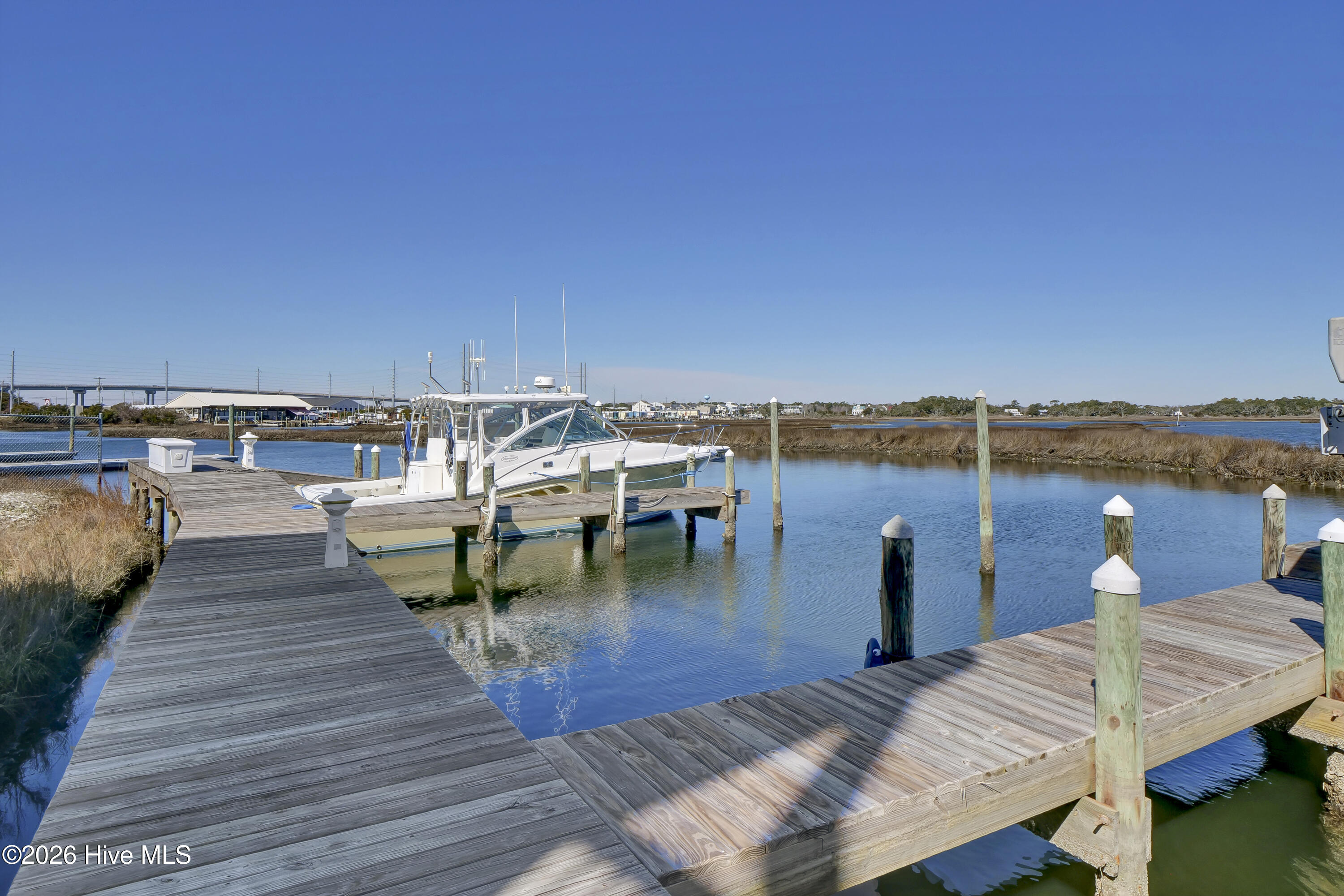 205 N New River Drive, Surf City, NC 28445 – photo 3: P3100040