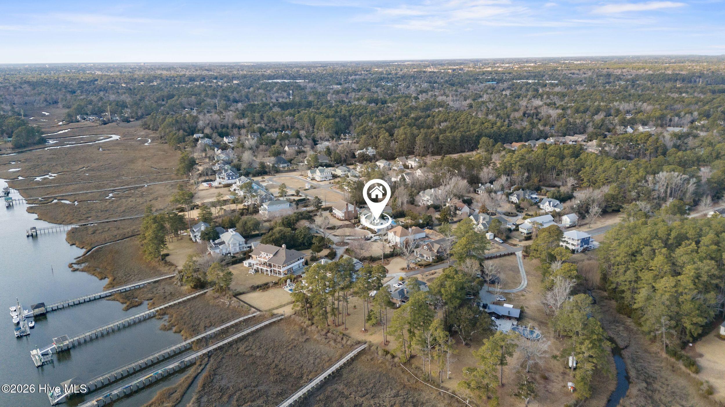 100553782 | Photo 80