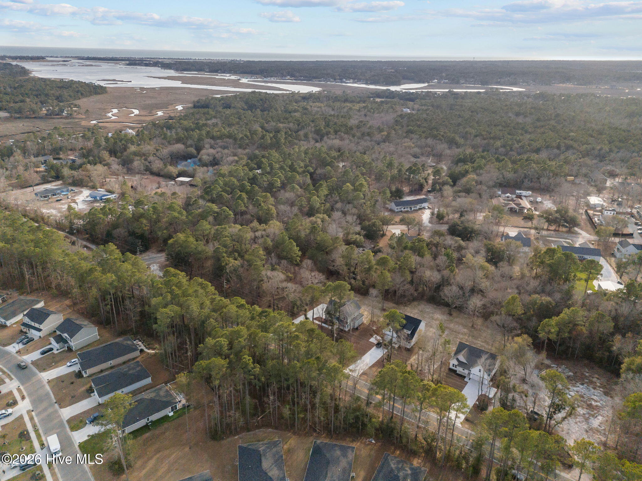 100528605 | Photo 48