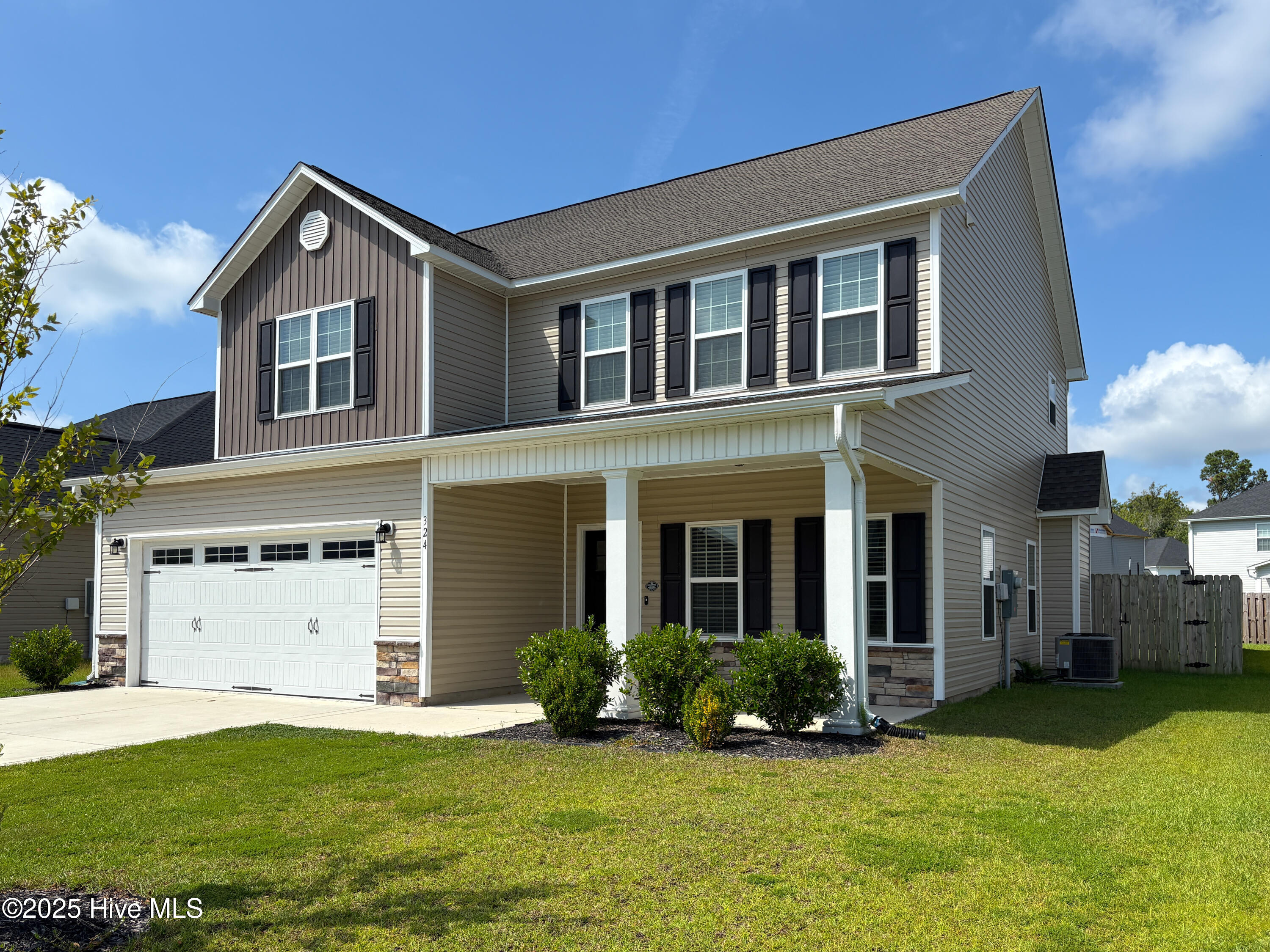 324 Windmill Light Way, Sneads Ferry, NC 28460 – photo 4: IMG_3839