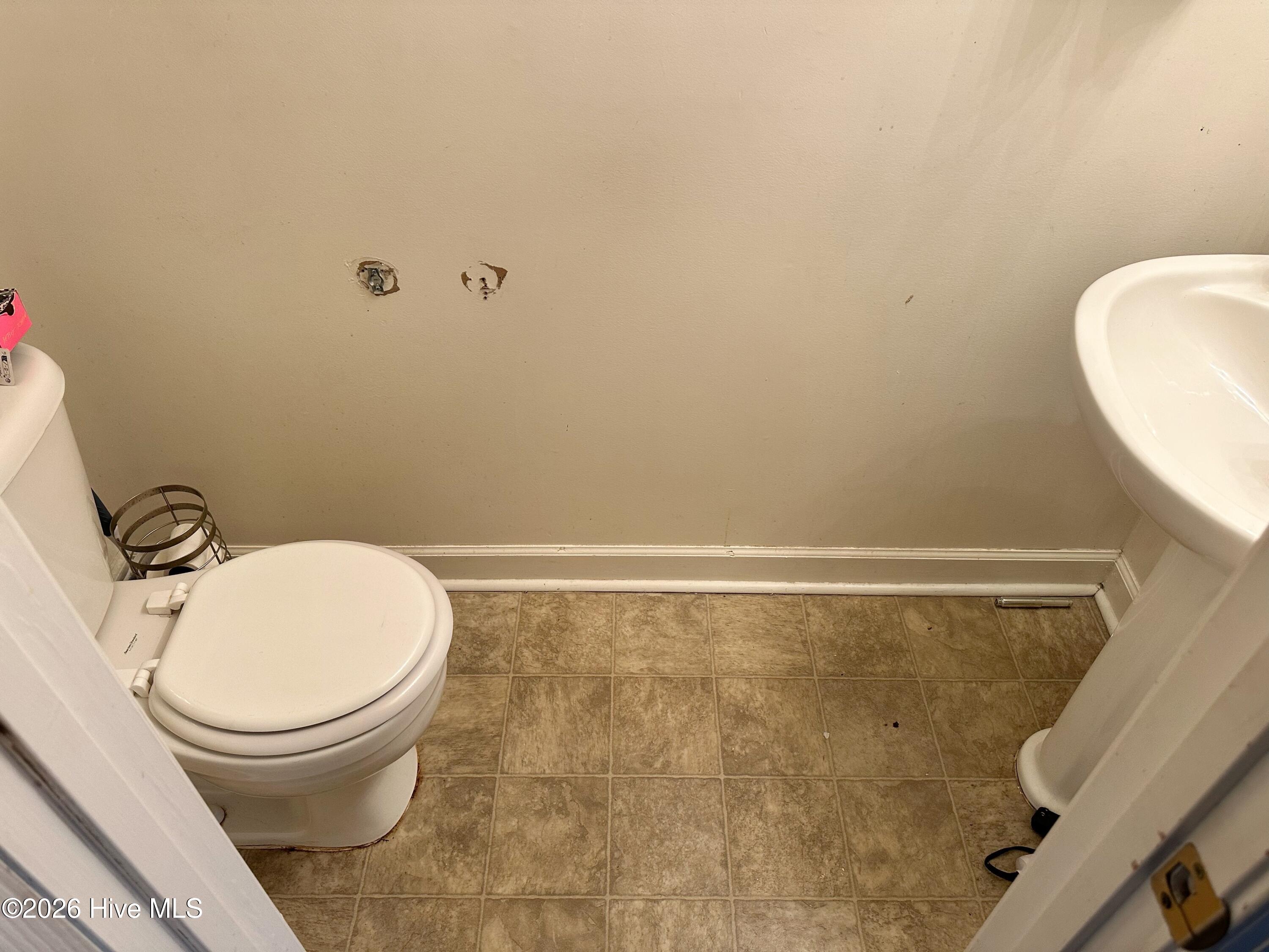 100560400 | Photo 13