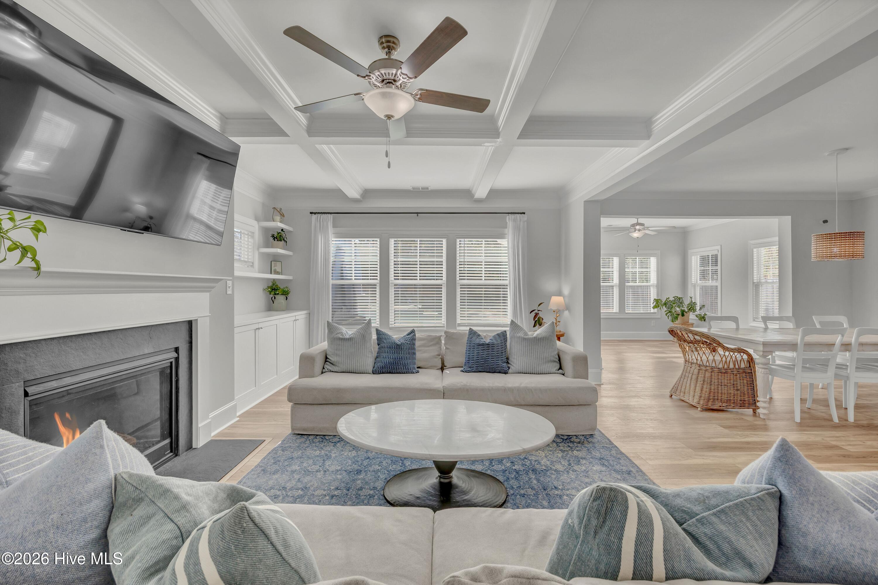 100555311 | Photo 13