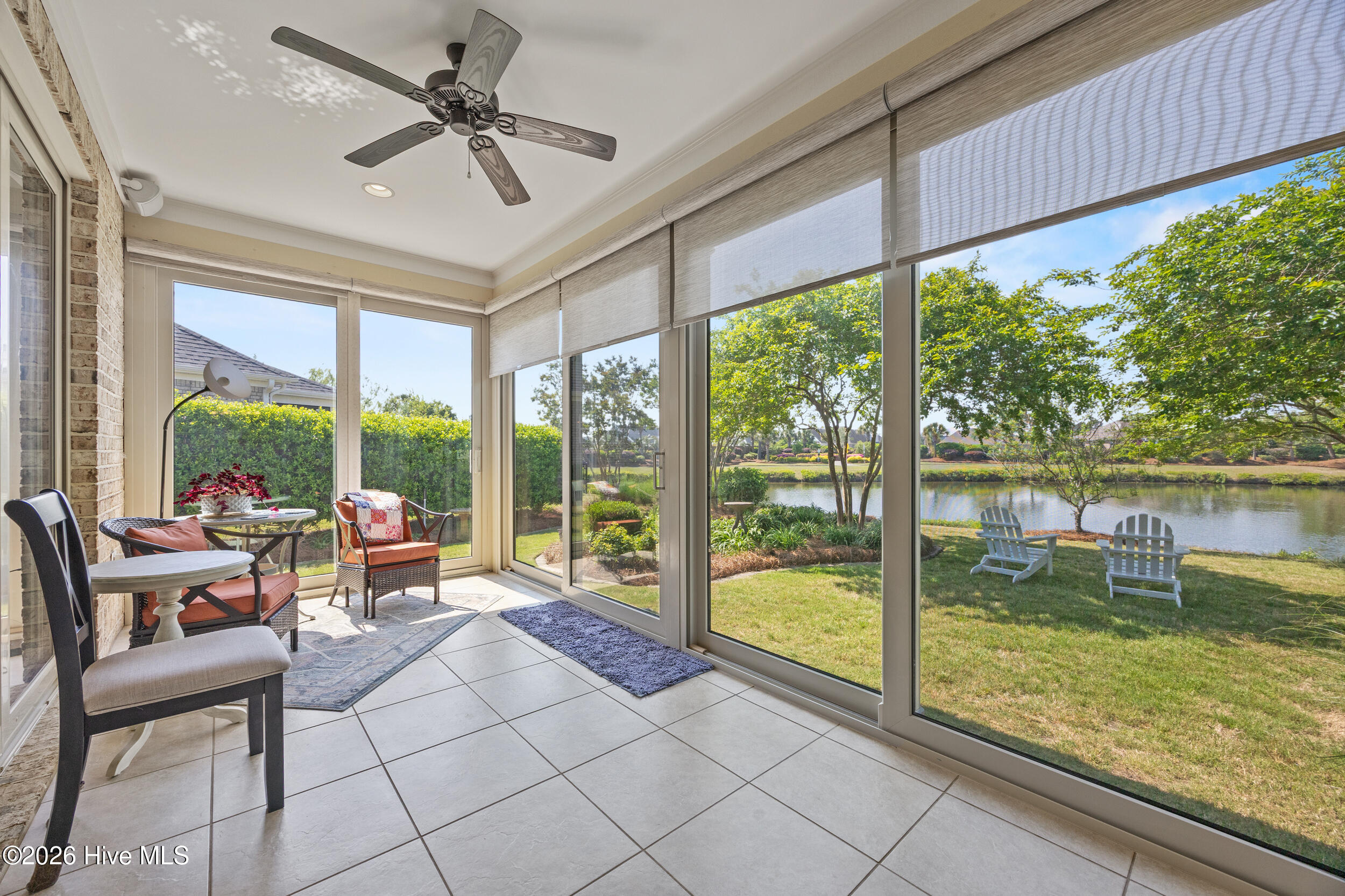 100566024 | Photo 18