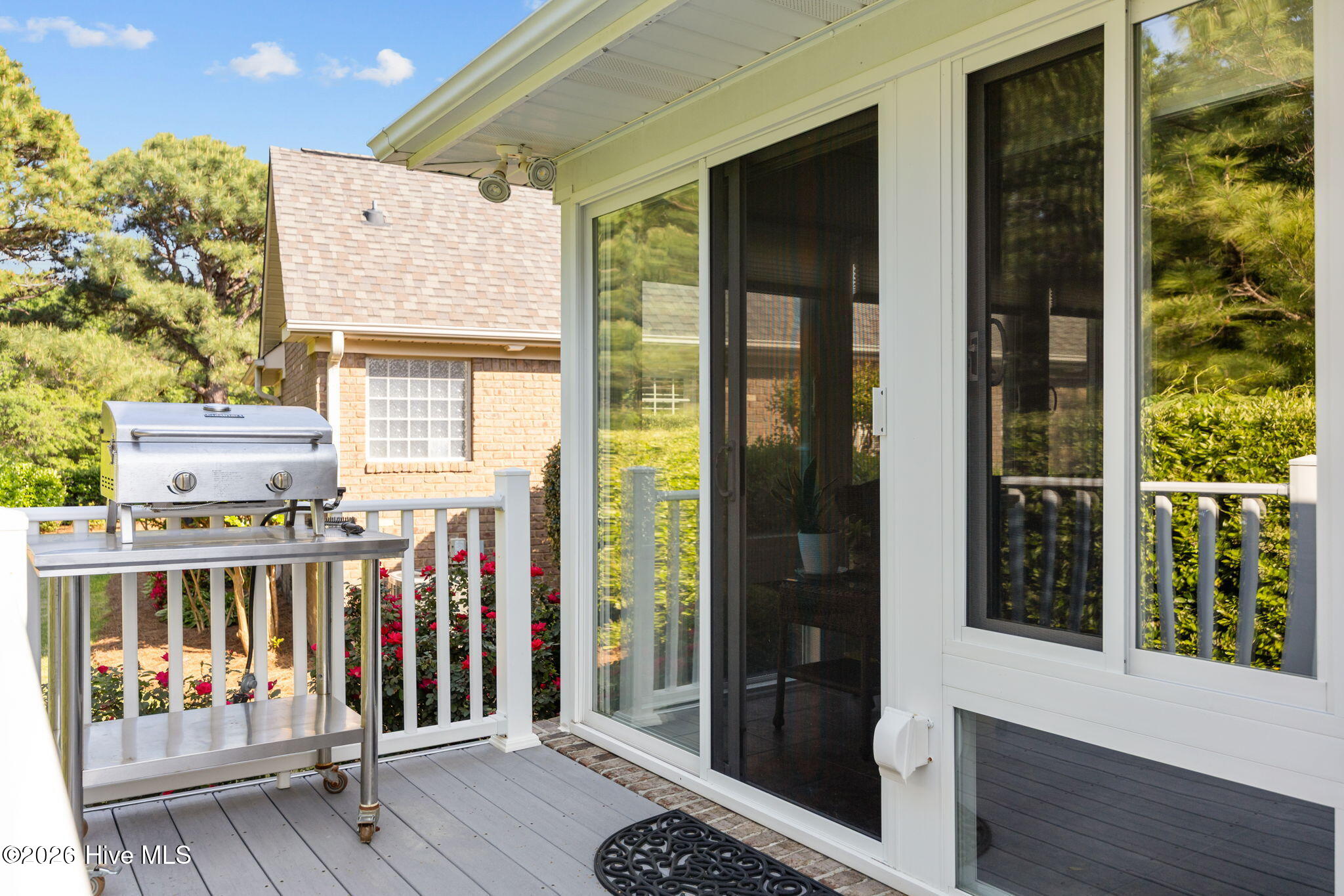 100567034 | Photo 29