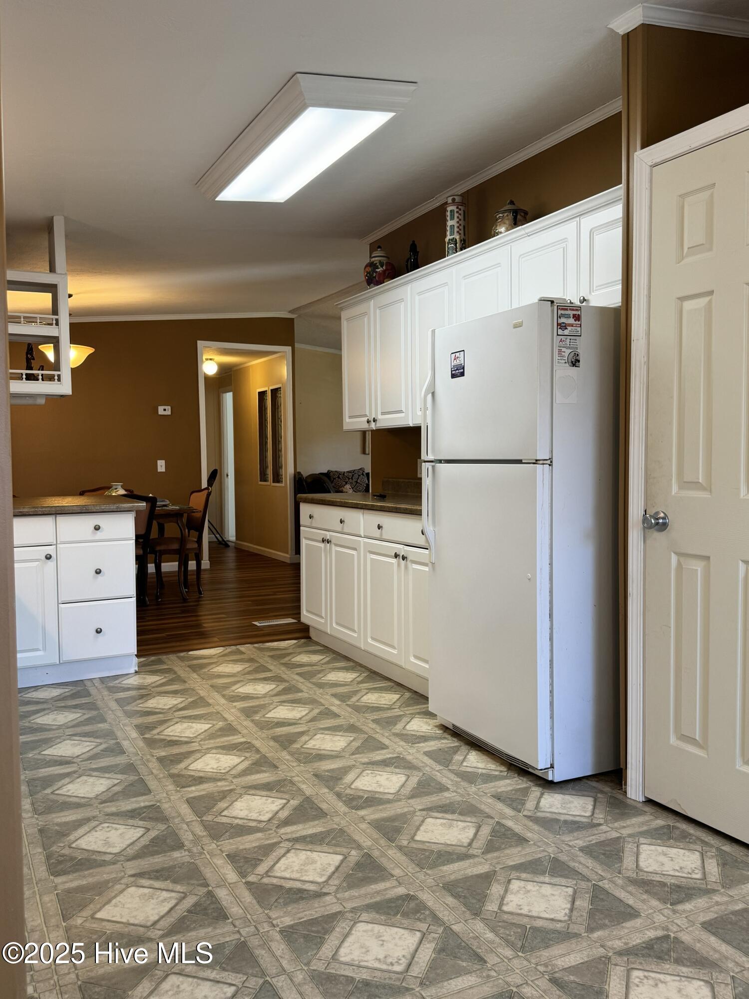 100538236 | Photo 56