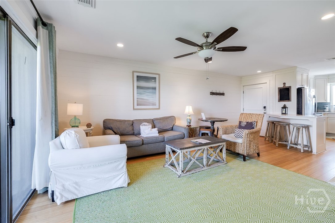 Coastal-inspired finishes 
