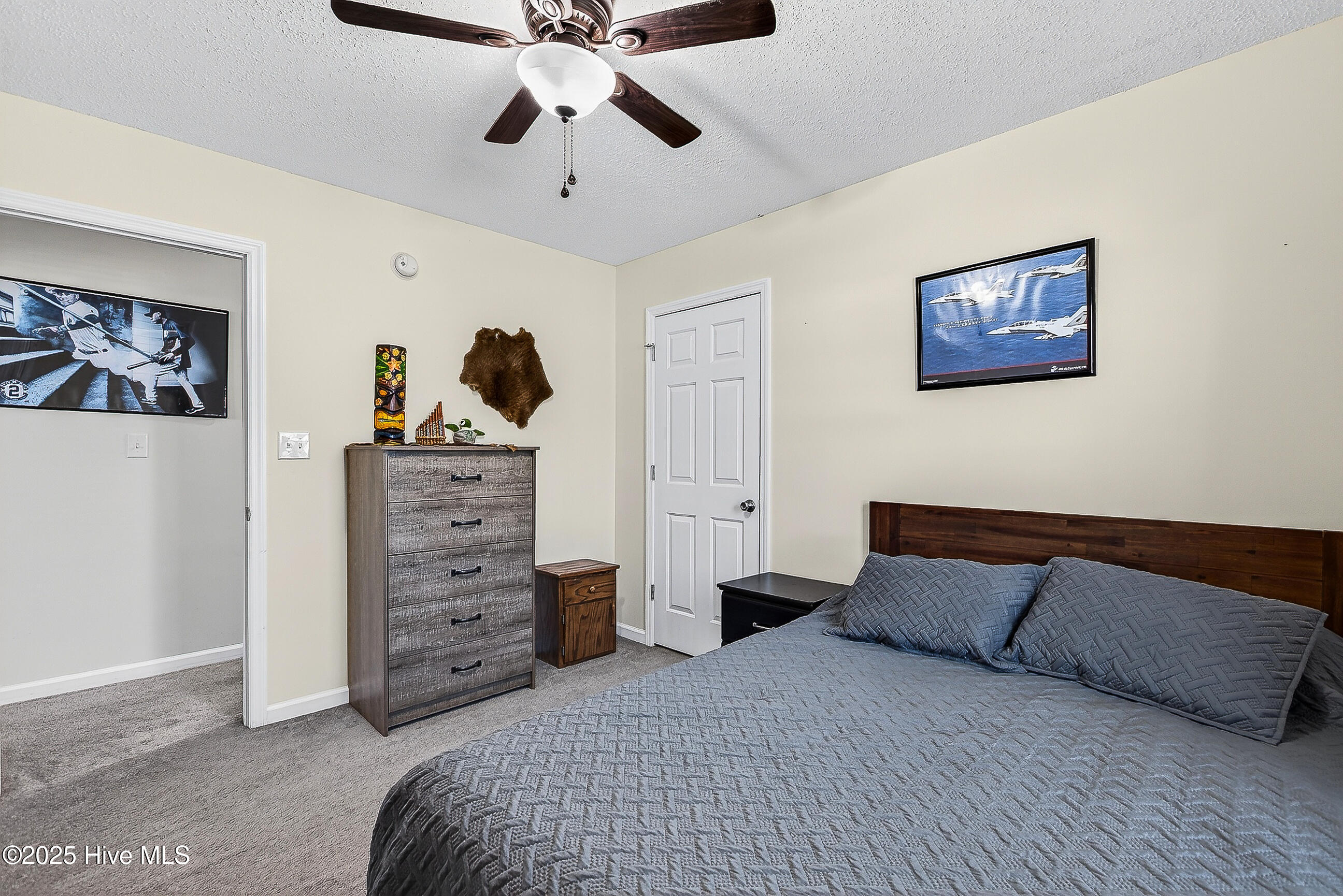 100541753 | Photo 18