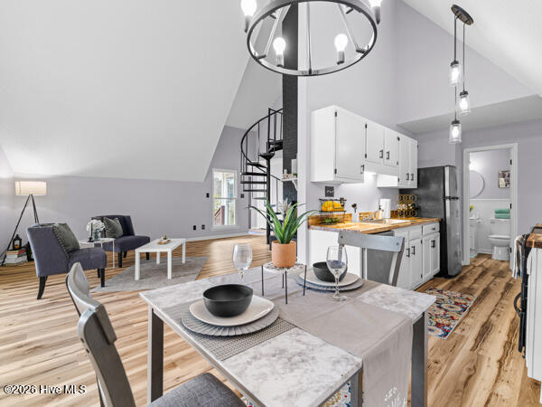 100558460 | Photo 10