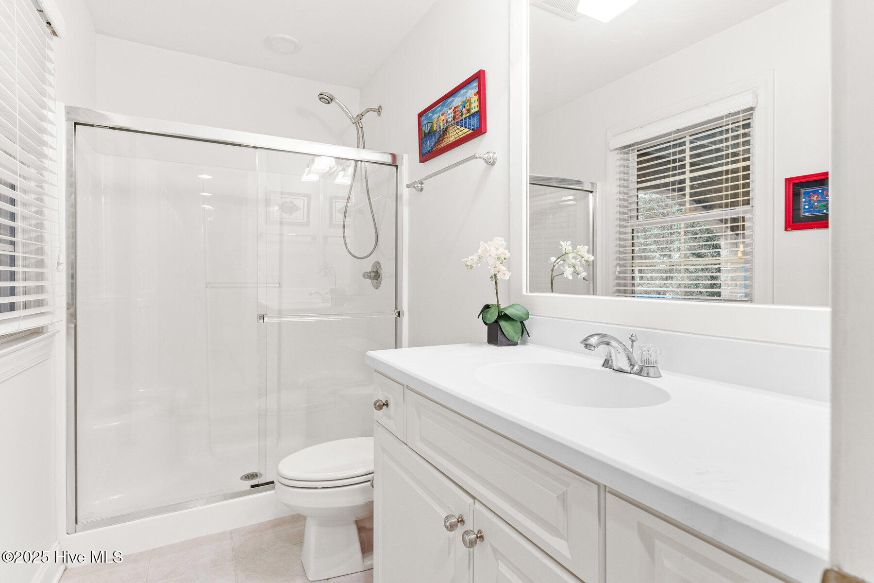 100544952 | Photo 46