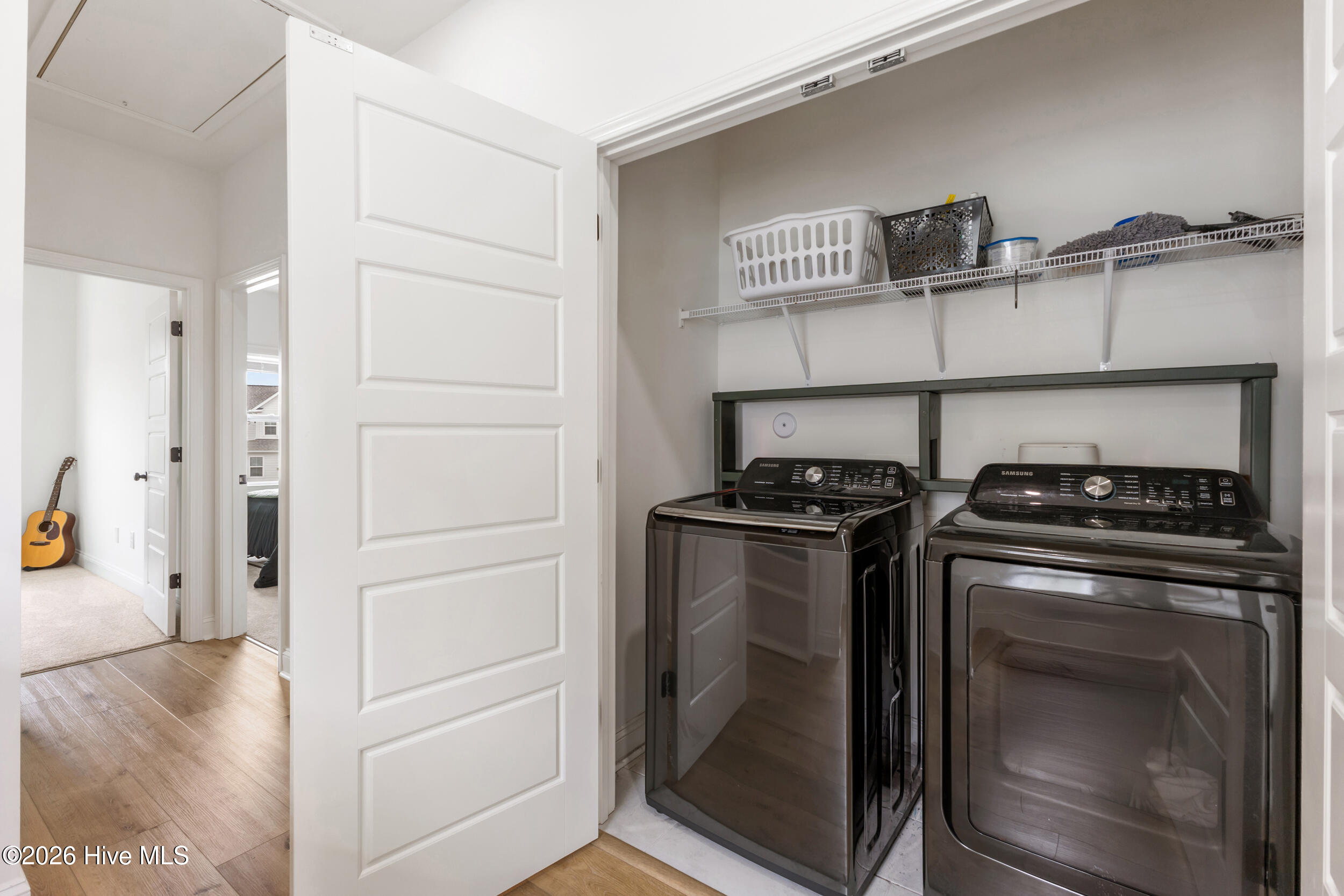 100567295 | Photo 20