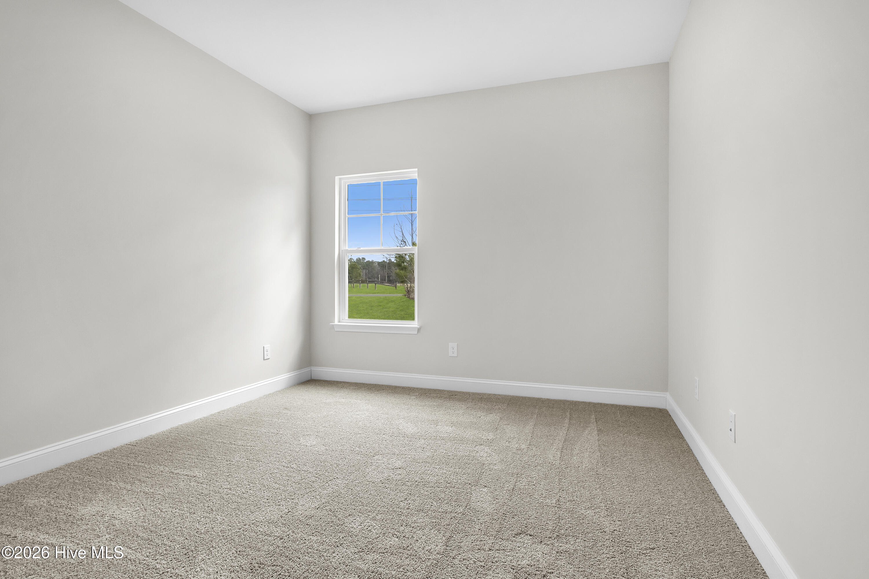 100552787 | Photo 48