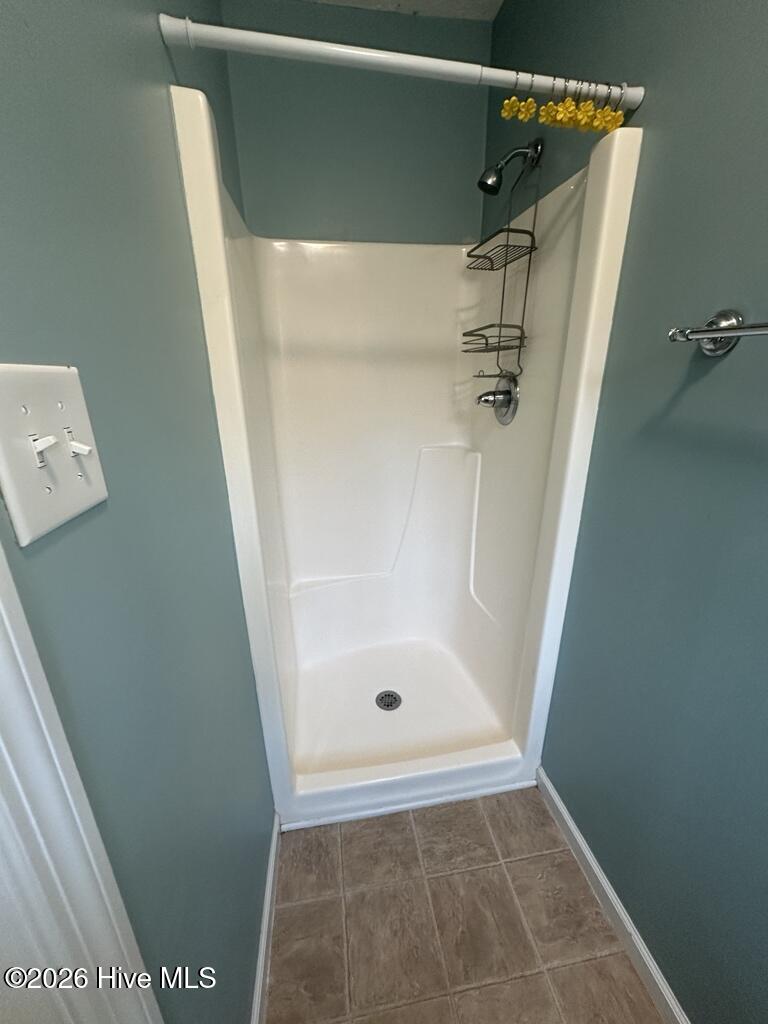 100547786 | Photo 12