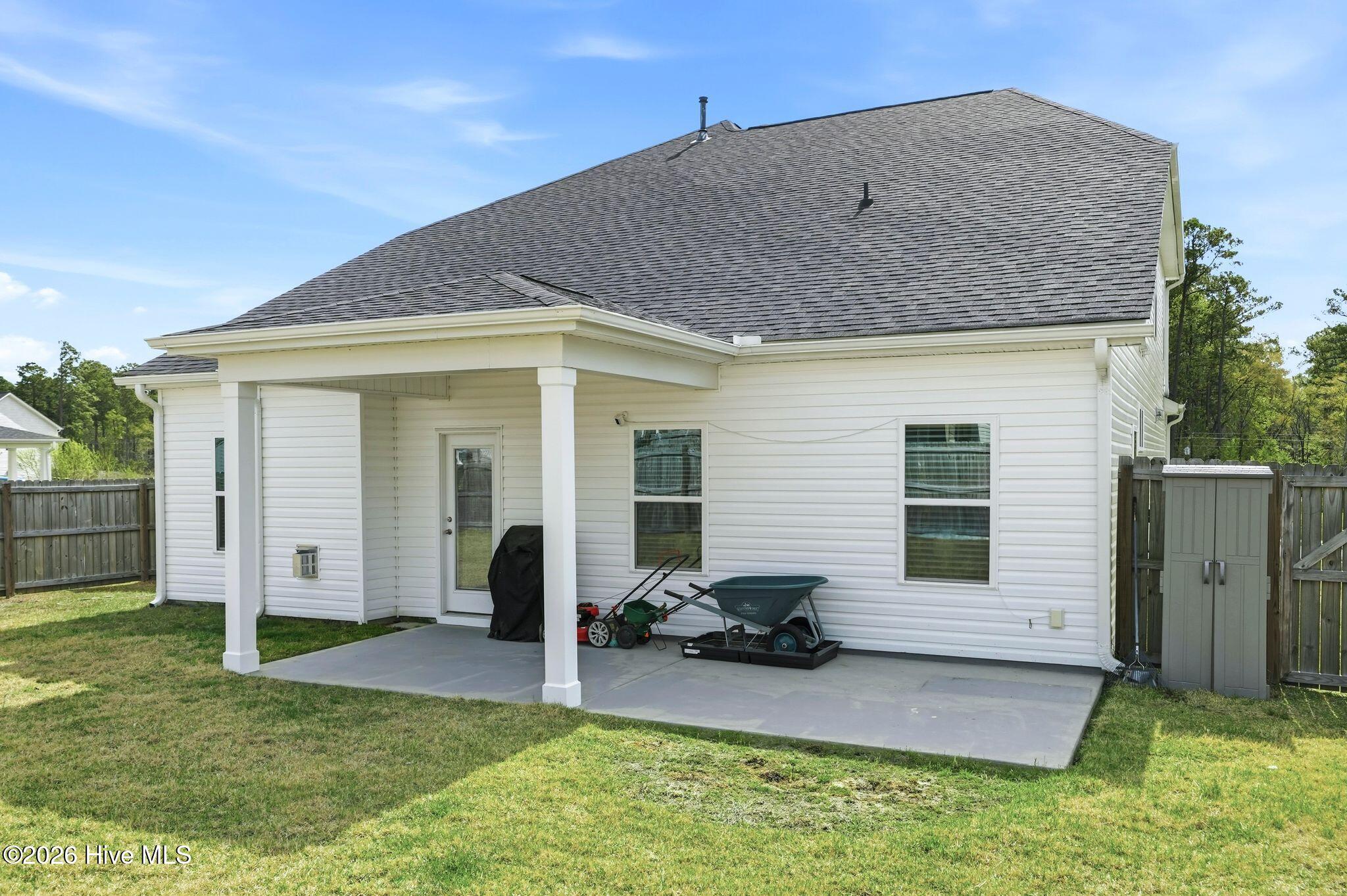 100567646 | Photo 66