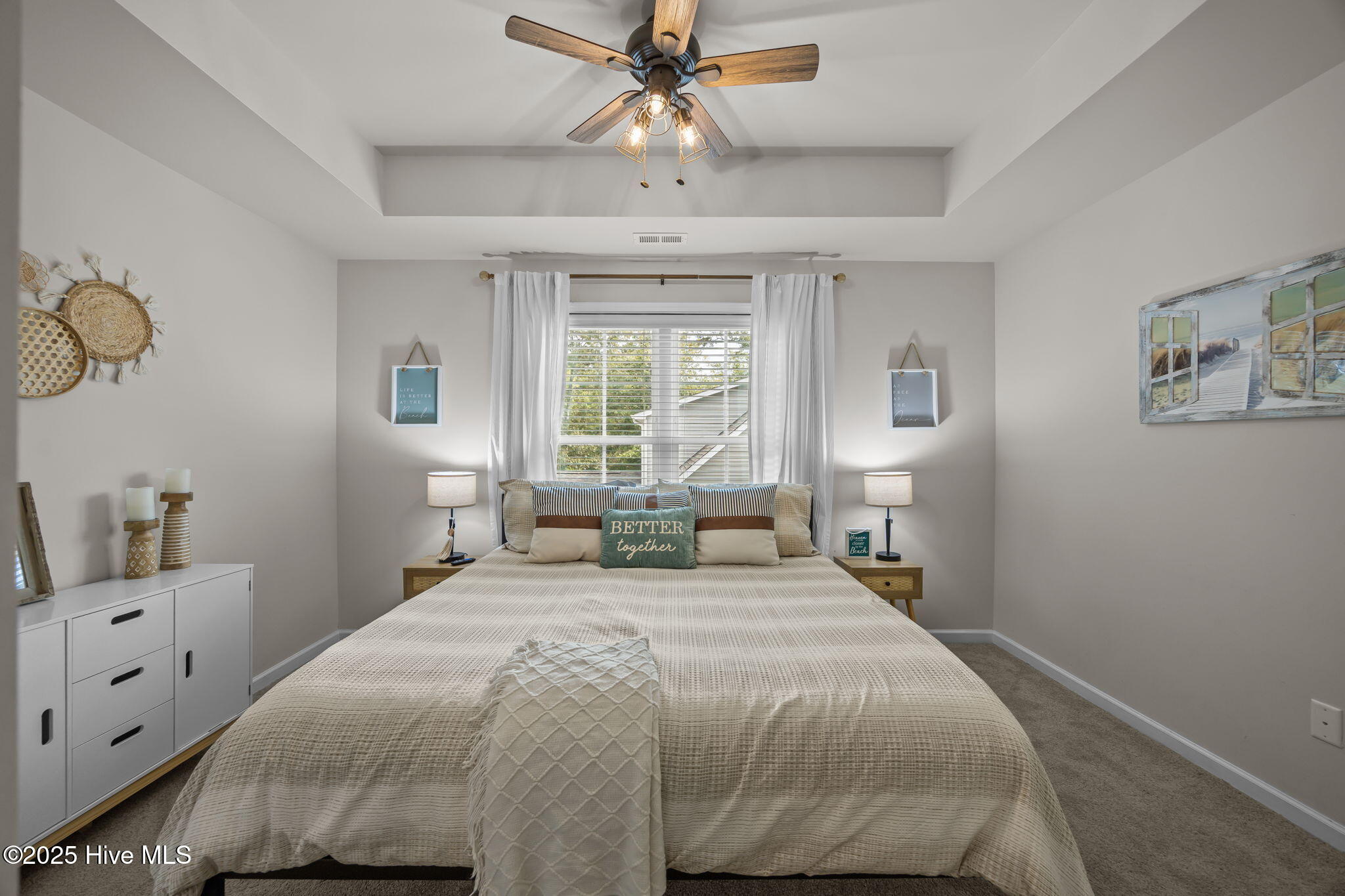 100535538 | Photo 30