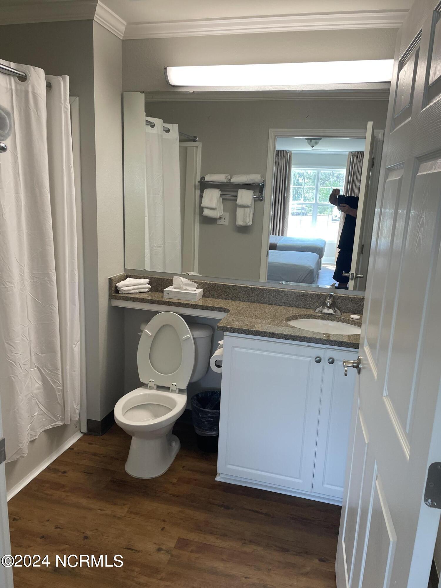 520 Little River Farm Boulevard UNIT C100, Carthage, NC, 28327