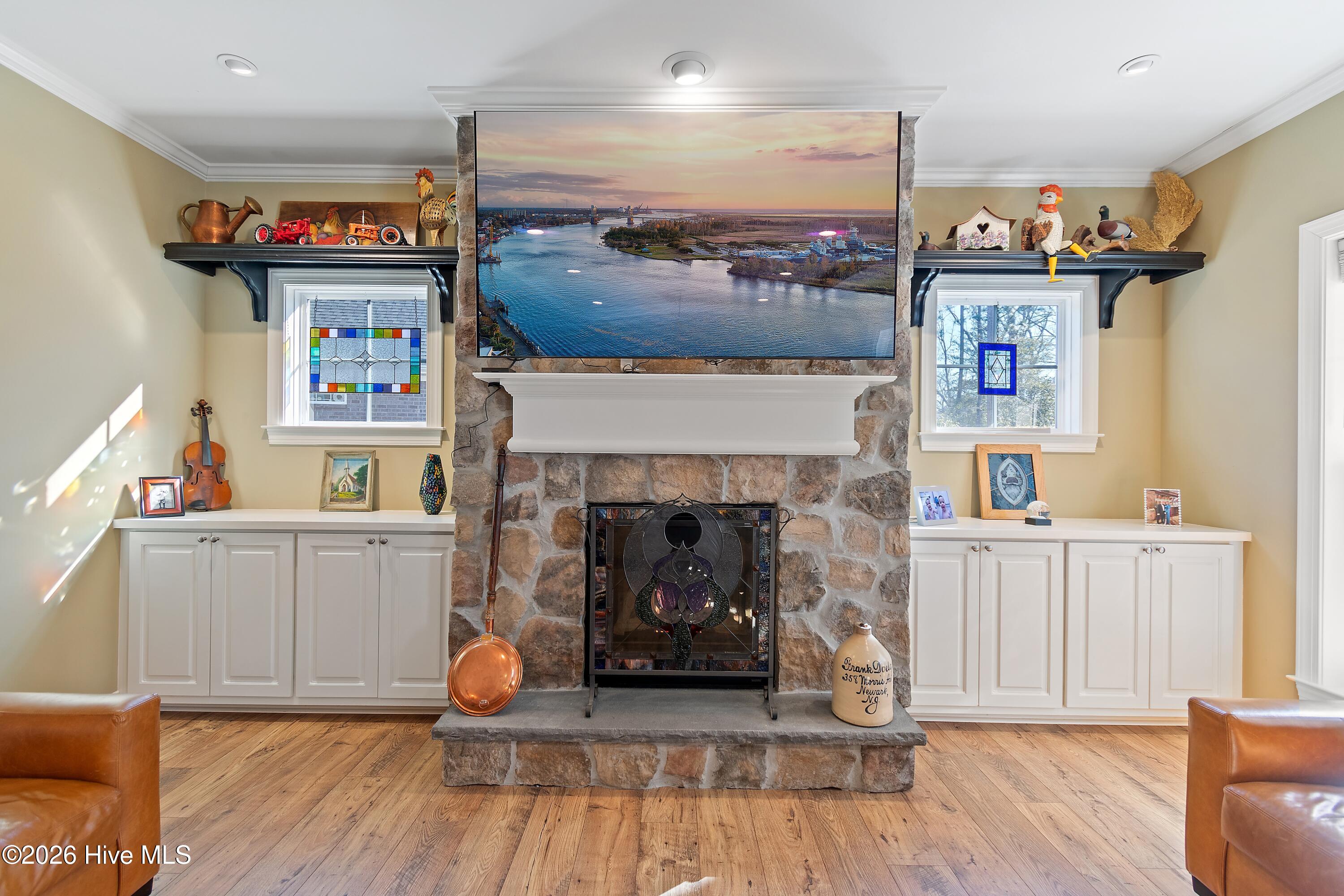 100558419 | Photo 12