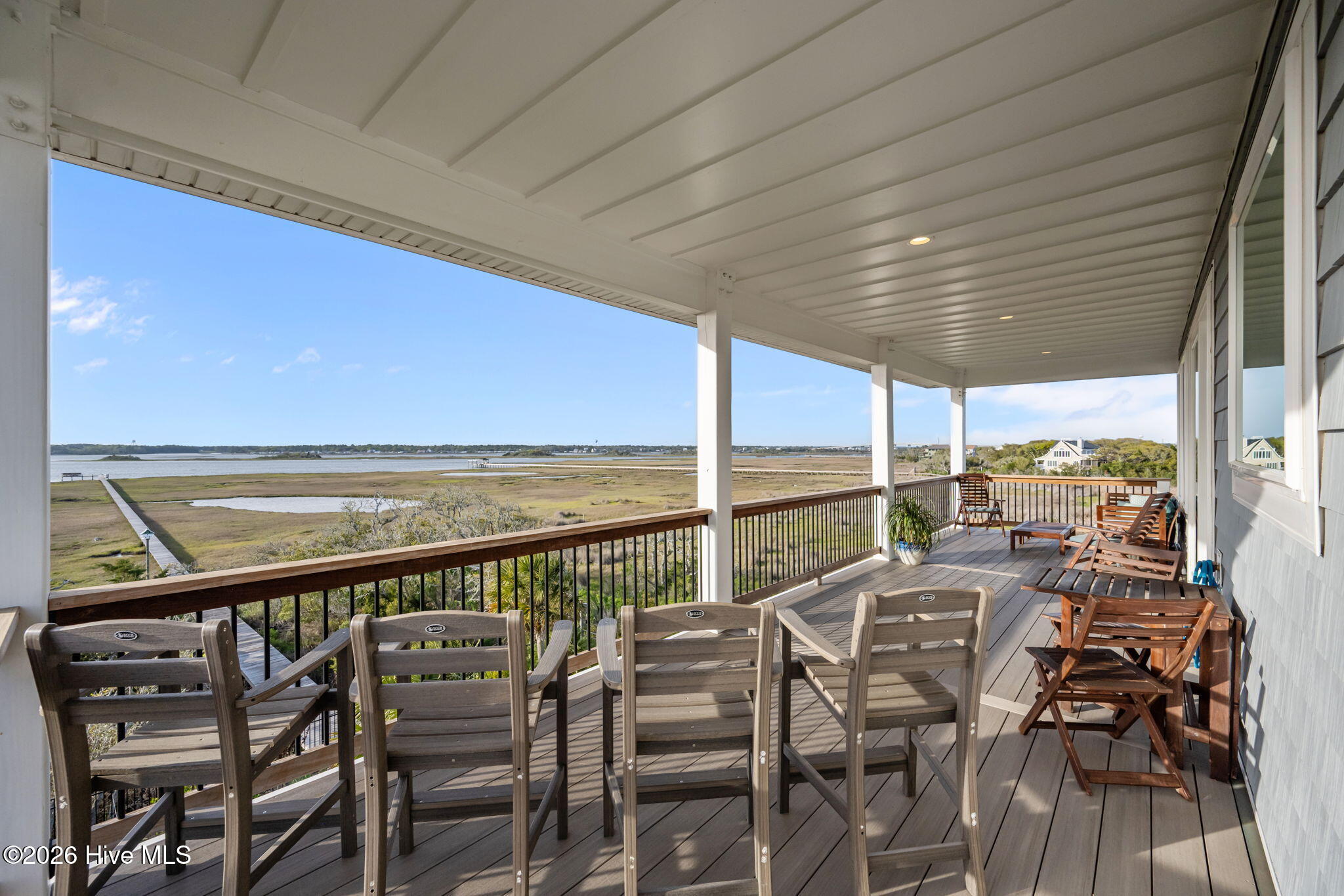 1207 S Topsail Drive, Surf City, NC, 28445