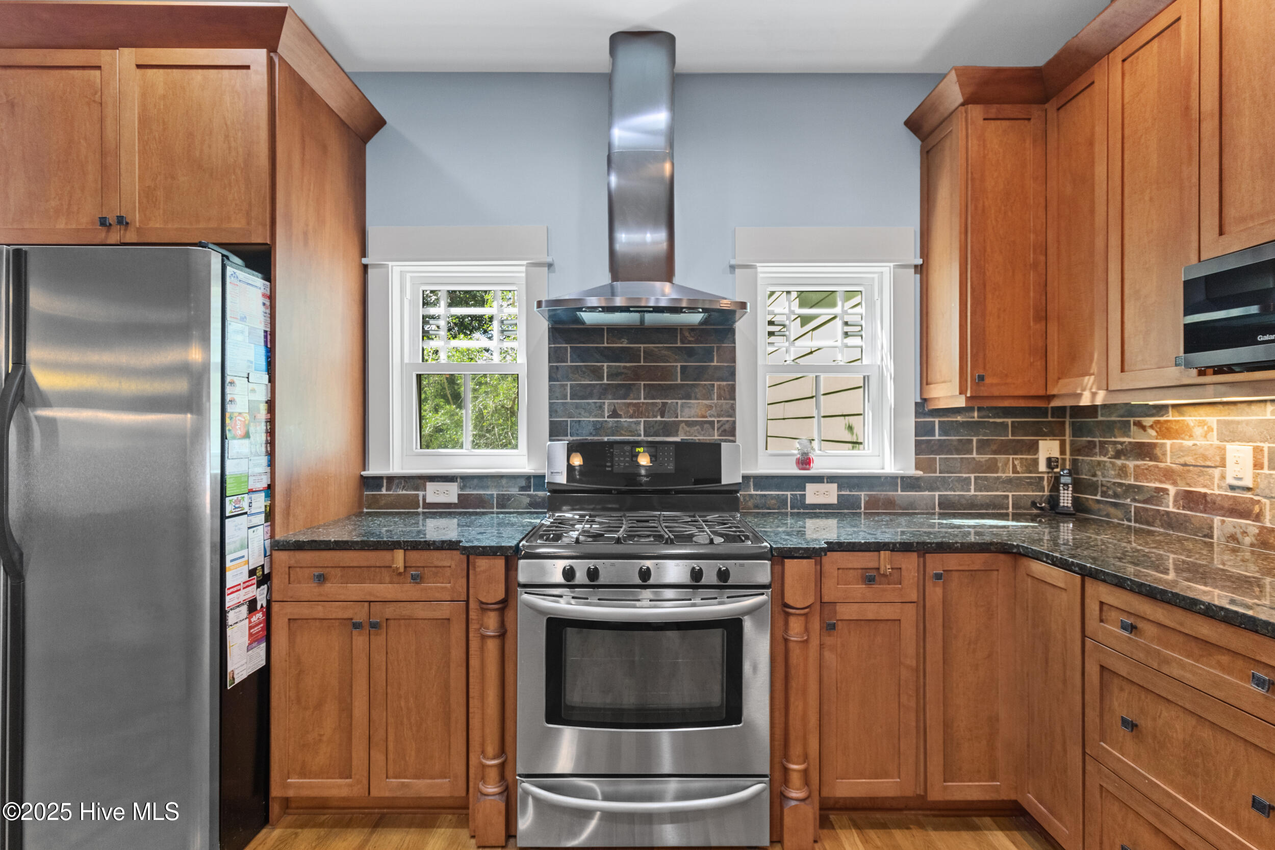 107 Overlook Drive, Hampstead, NC 28443 – photo 20: 23_kitchen