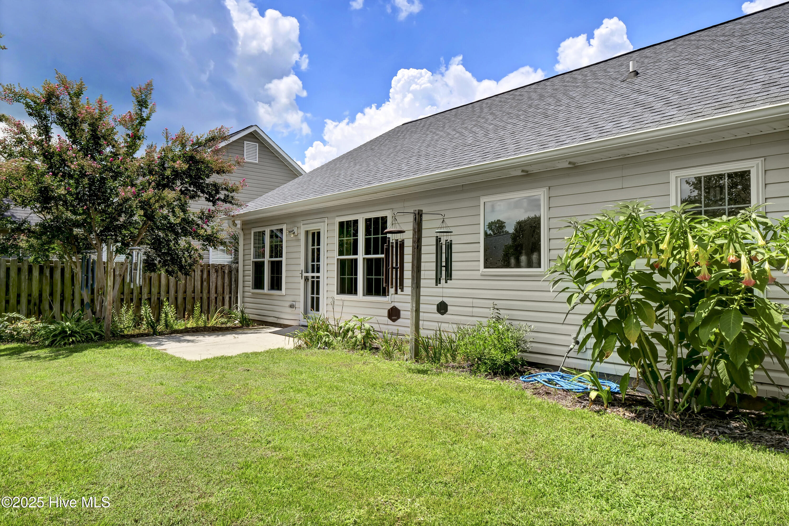 100521684 | Photo 28